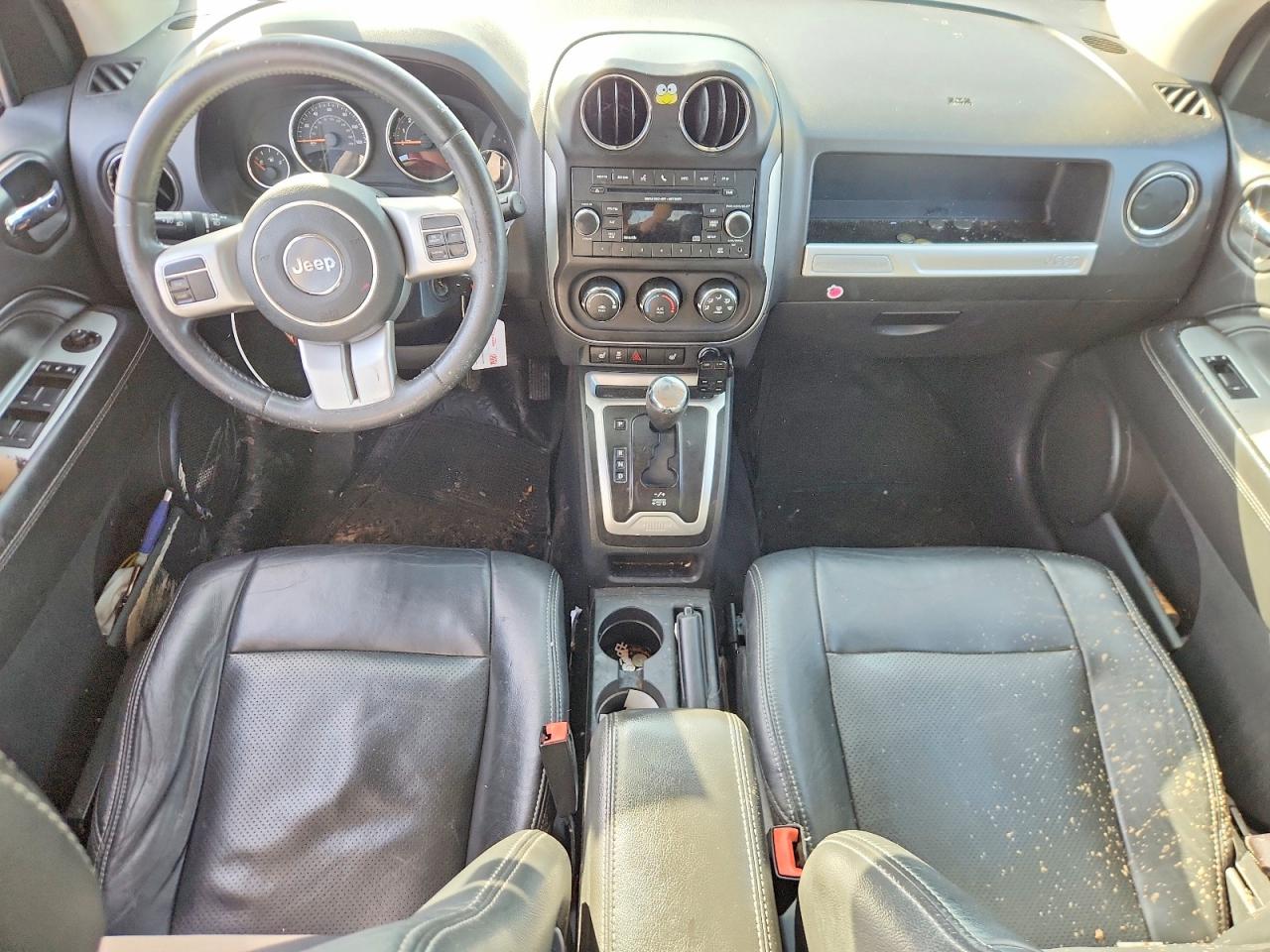 2015 Jeep Compass Latitude Black vin: 1C4NJDEB3FD189328