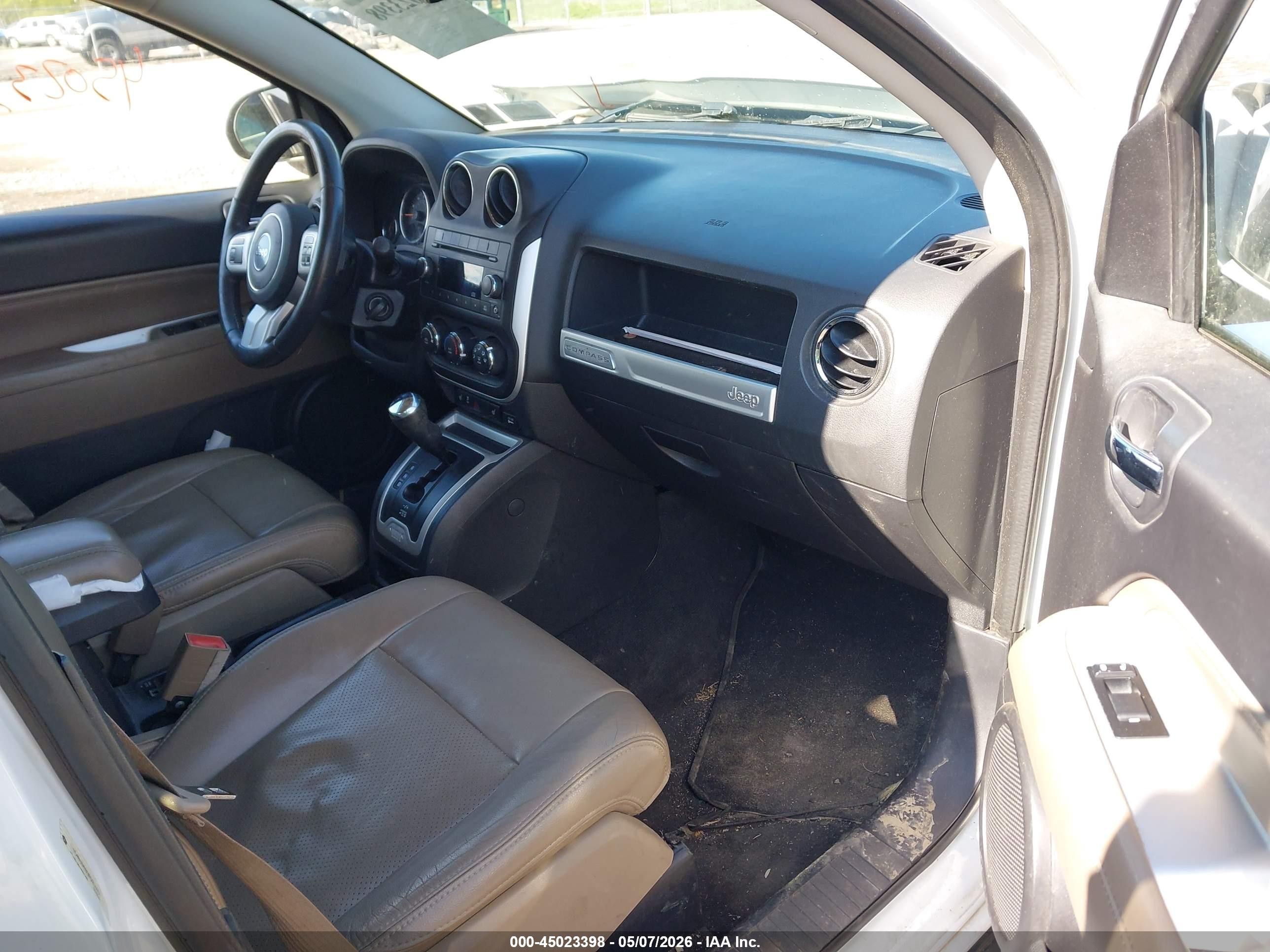 2015 Jeep Compass High Altitude Edition White vin: 1C4NJDEB3FD216866