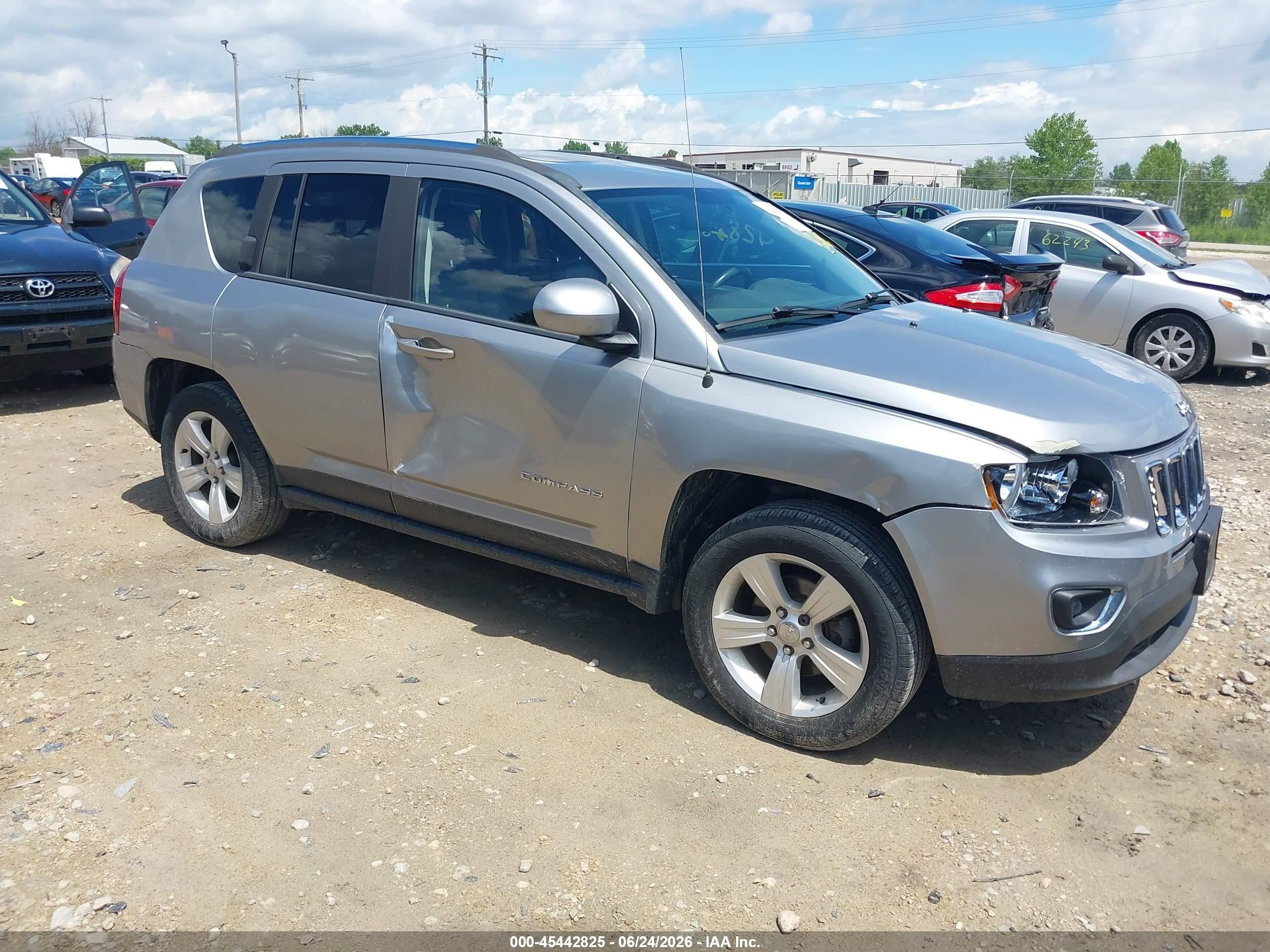 2015 Jeep Compass High Altitude Edition Gray vin: 1C4NJDEB3FD304073