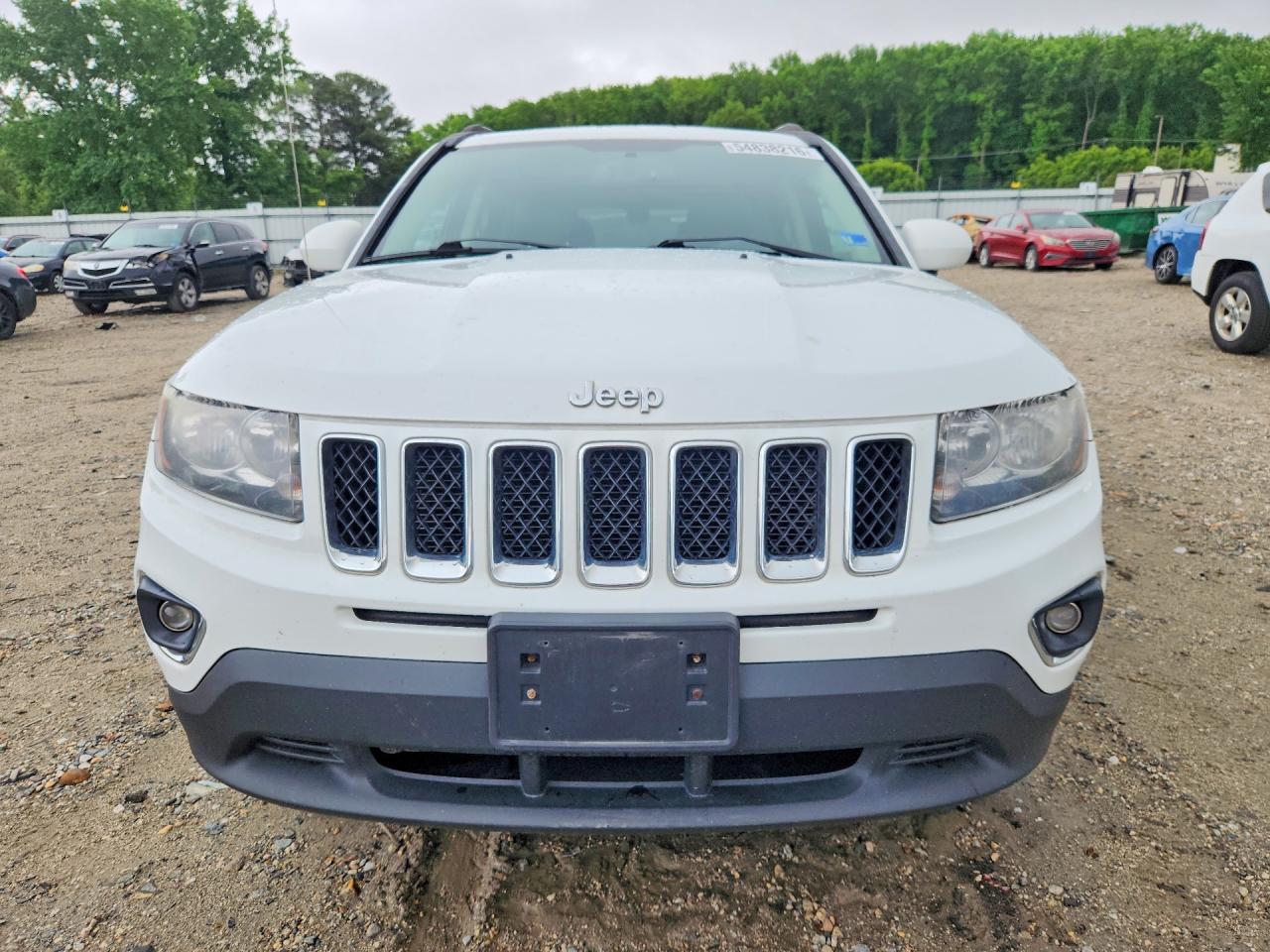 2015 Jeep Compass Latitude White vin: 1C4NJDEB3FD427291