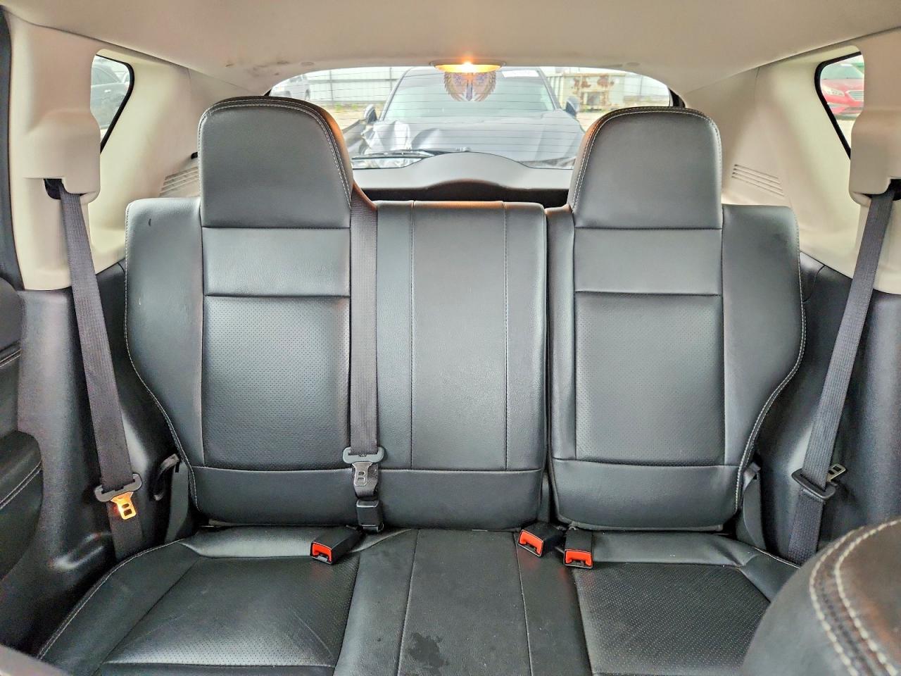 2015 Jeep Compass Latitude White vin: 1C4NJDEB3FD427291