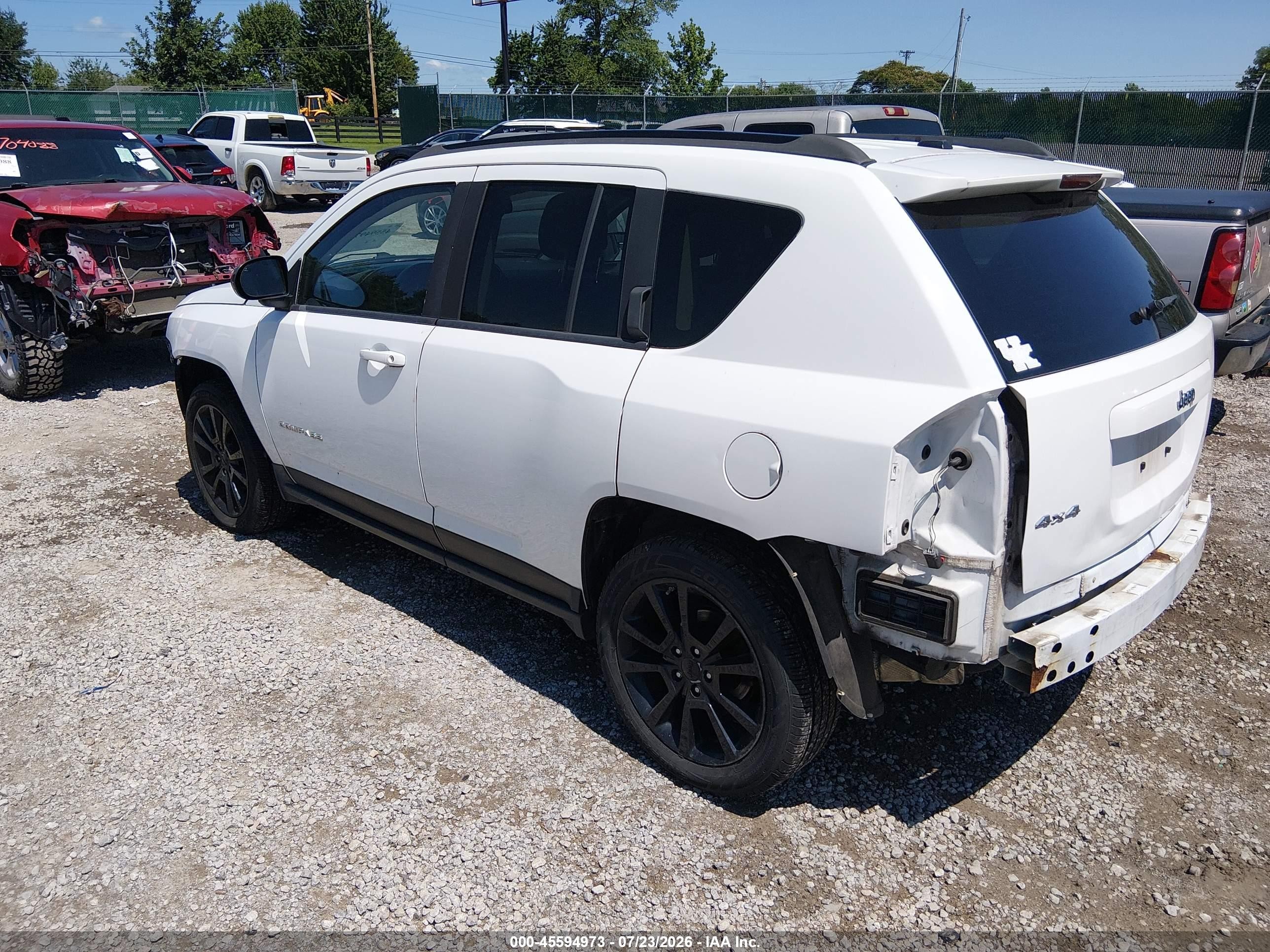 2012 Jeep Compass Latitude White vin: 1C4NJDEB4CD689719