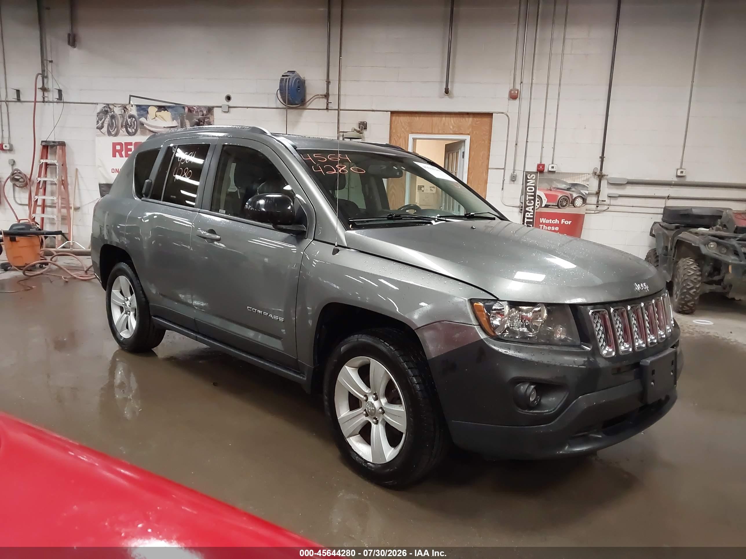 2014 Jeep Compass Latitude Gray vin: 1C4NJDEB4ED532825