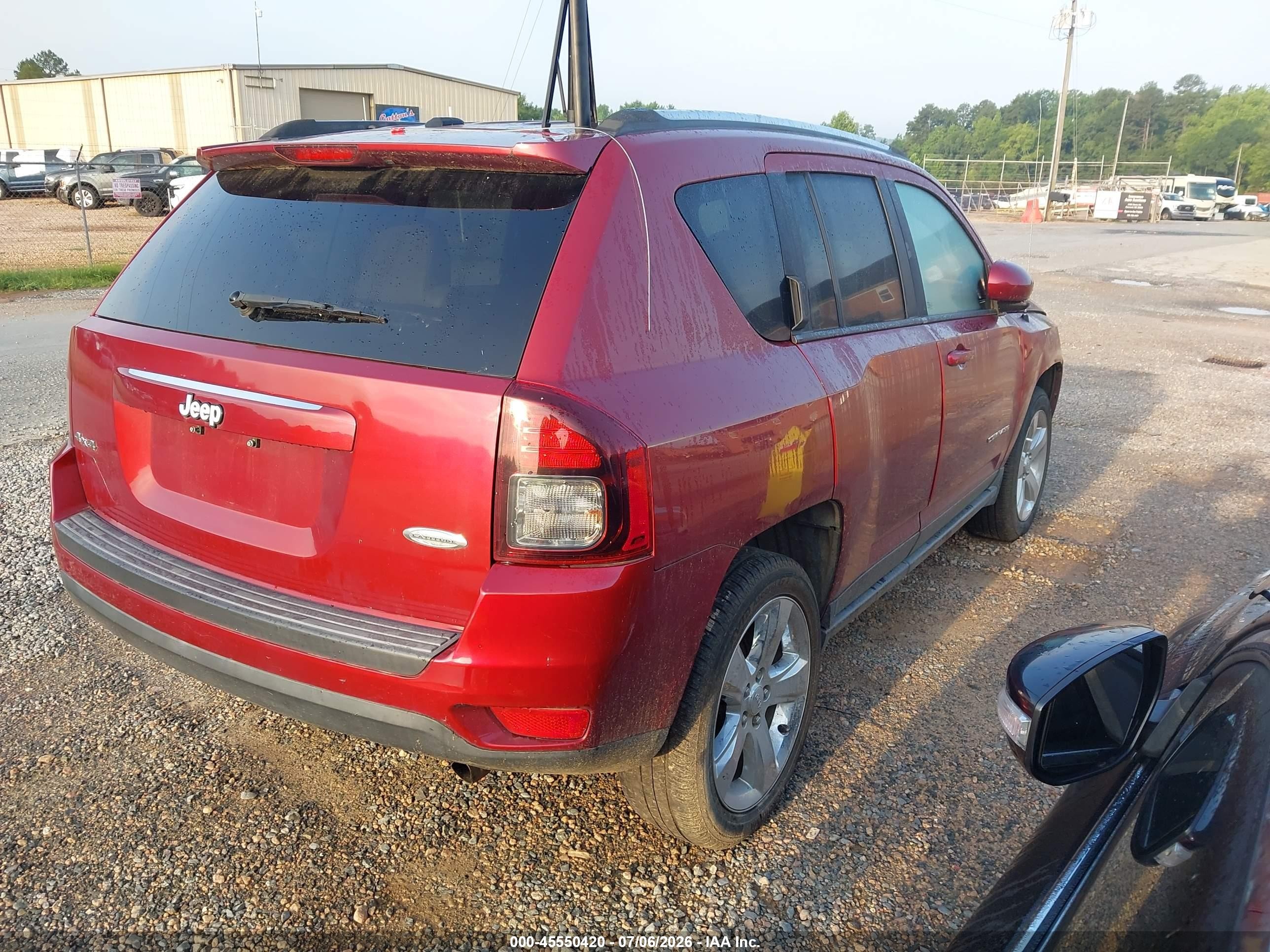 2014 Jeep Compass Latitude Maroon vin: 1C4NJDEB4ED623805