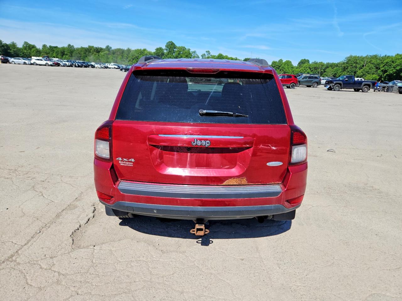 2014 Jeep Compass Latitude Burgundy vin: 1C4NJDEB4ED647814