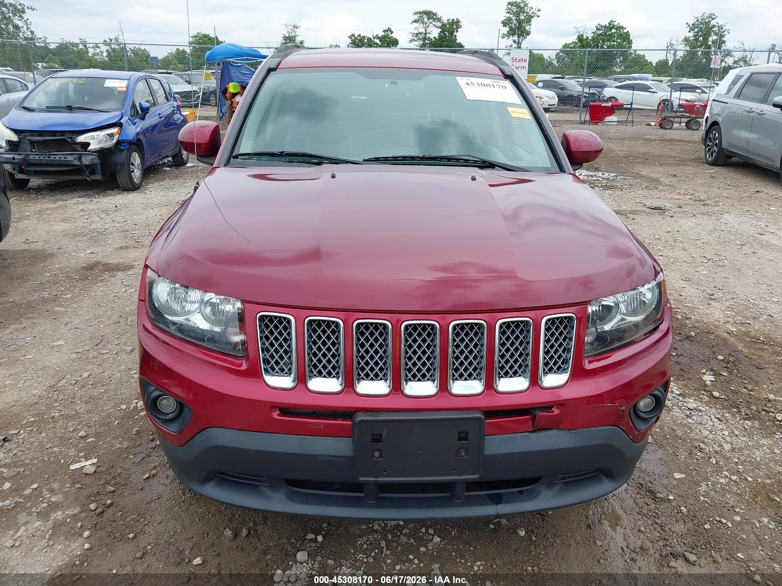 2014 Jeep Compass Latitude Red vin: 1C4NJDEB4ED722530
