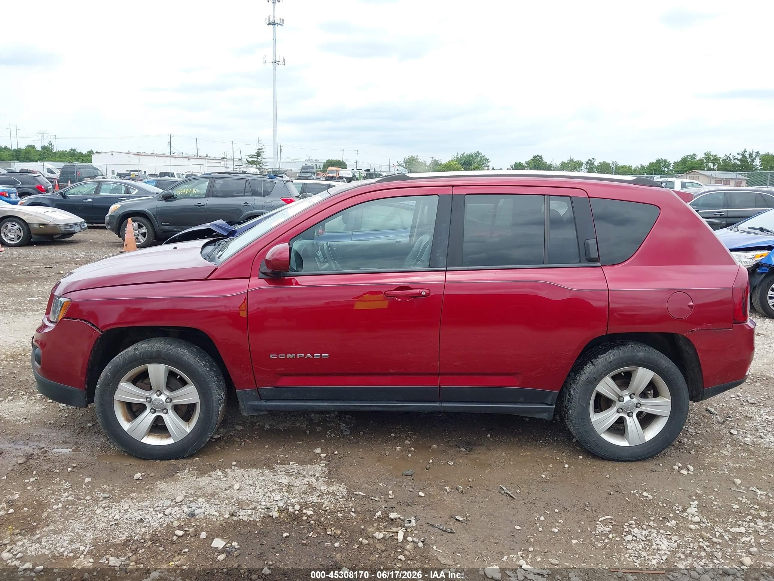 2014 Jeep Compass Latitude Red vin: 1C4NJDEB4ED722530