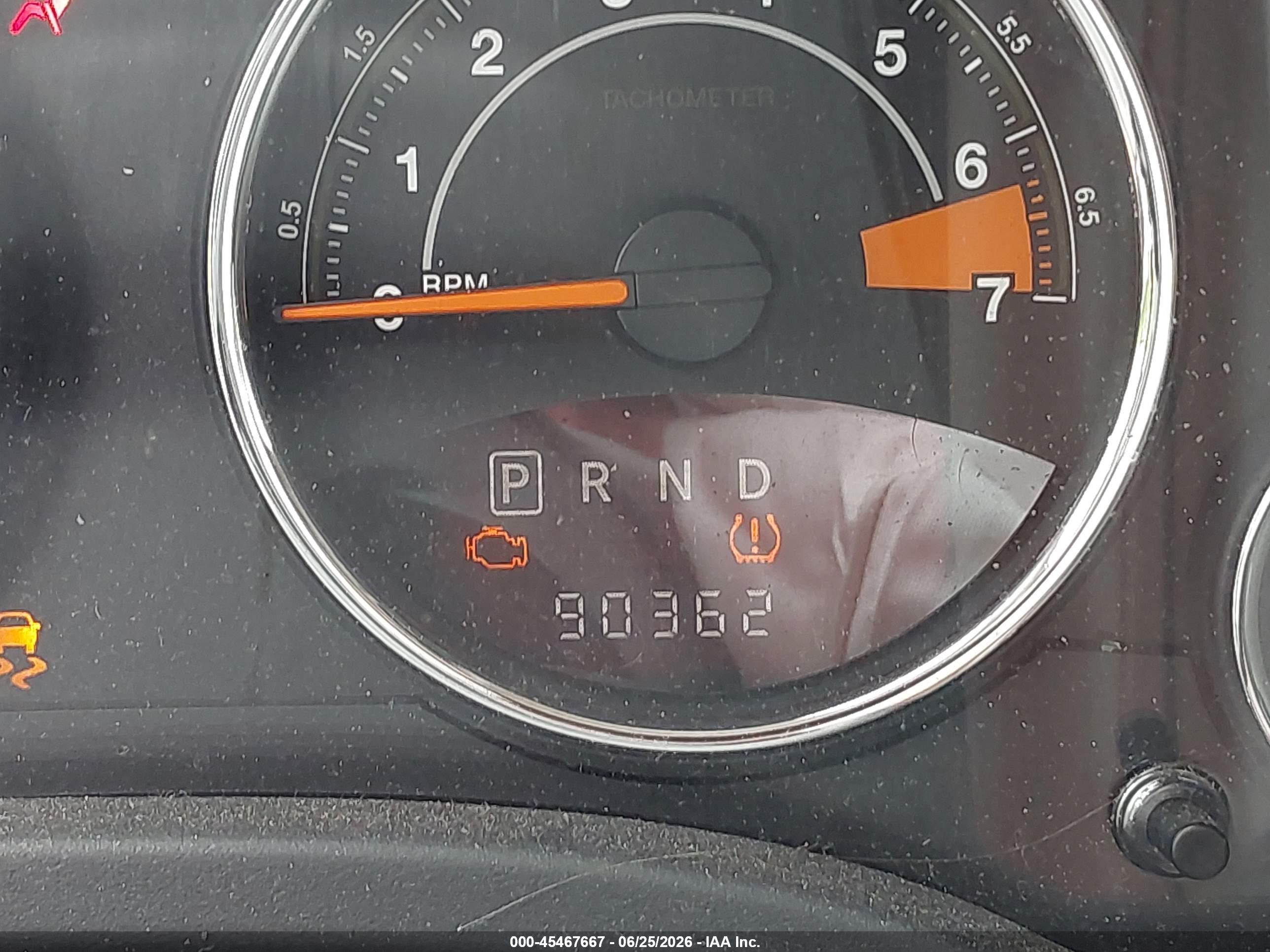 2014 Jeep Compass Latitude Красный vin: 1C4NJDEB4ED898171
