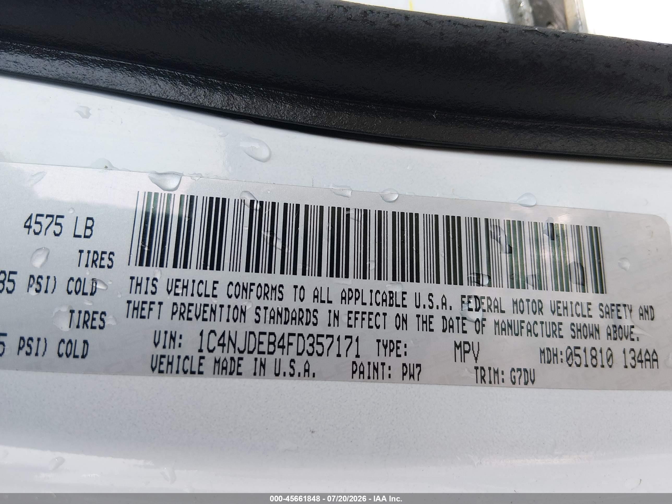 2015 Jeep Compass Latitude White vin: 1C4NJDEB4FD357171