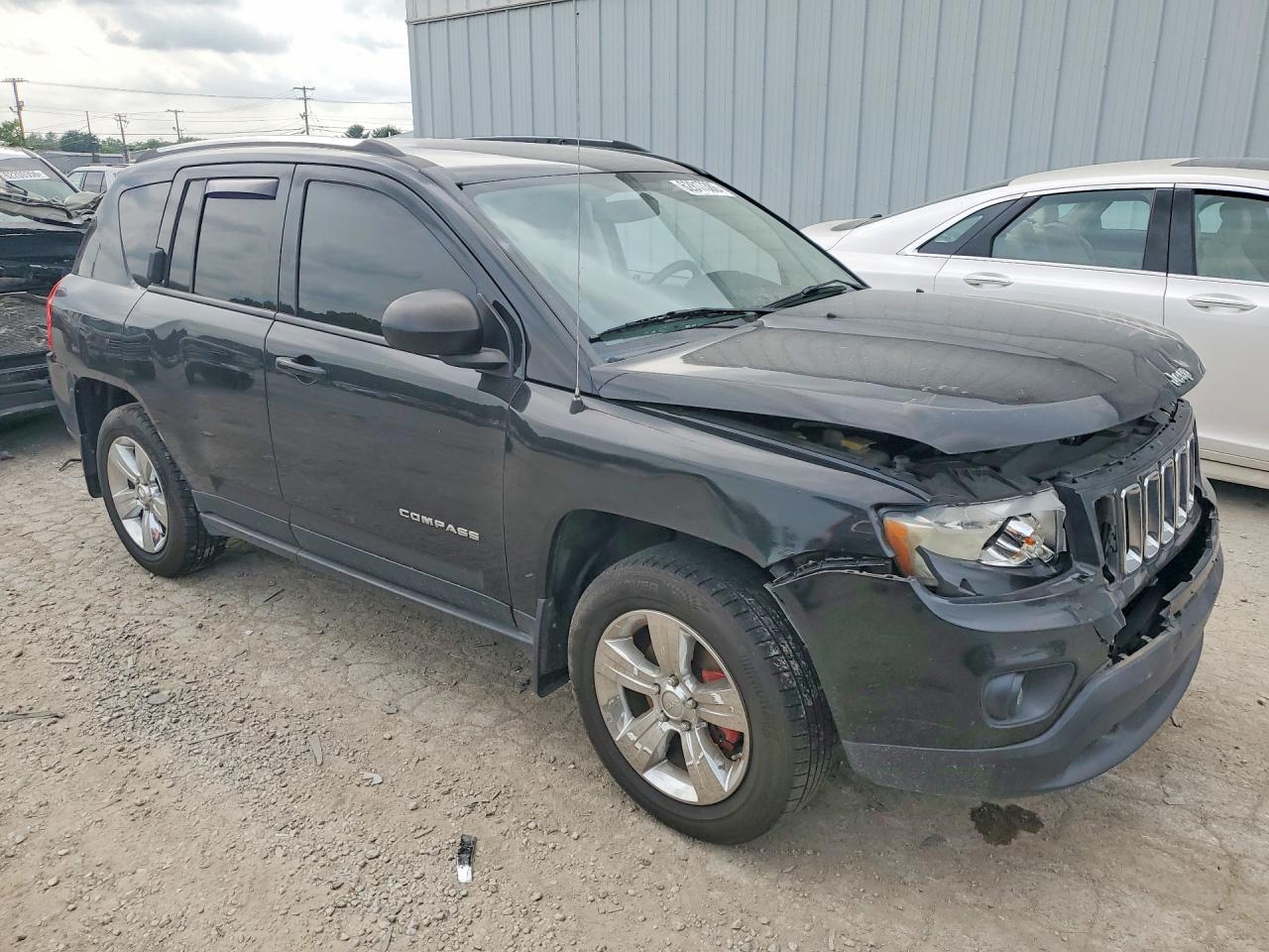 2012 Jeep Compass Latitude Black vin: 1C4NJDEB5CD661914