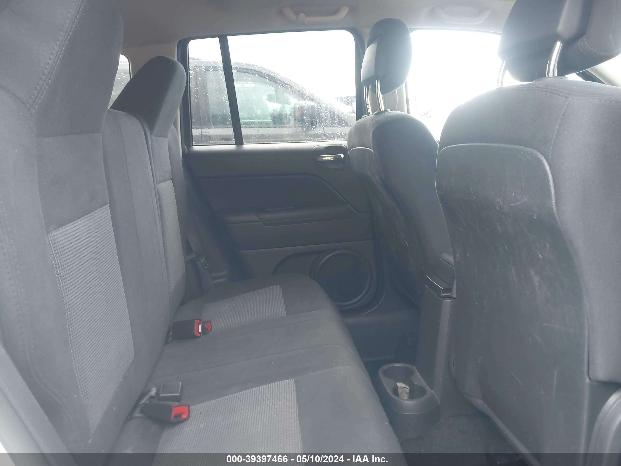 2013 Jeep Compass Latitude Белый vin: 1C4NJDEB5DD190350