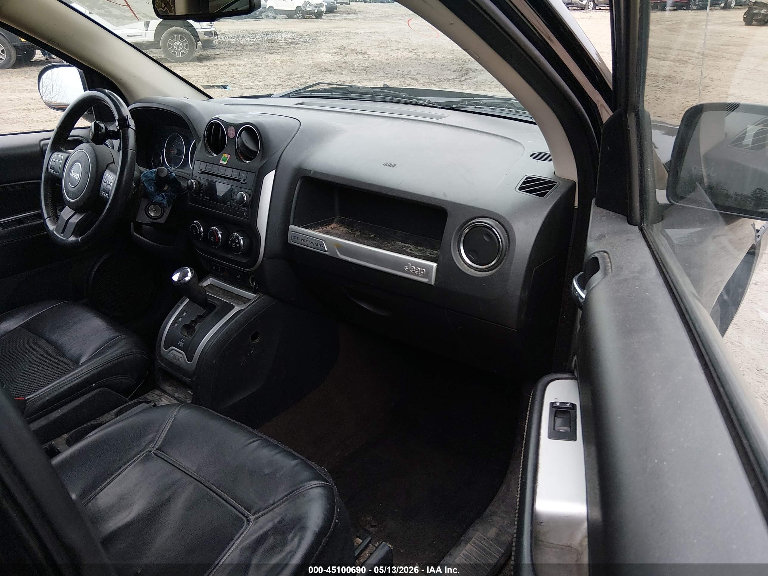 2014 Jeep Compass Latitude Black vin: 1C4NJDEB5ED659678