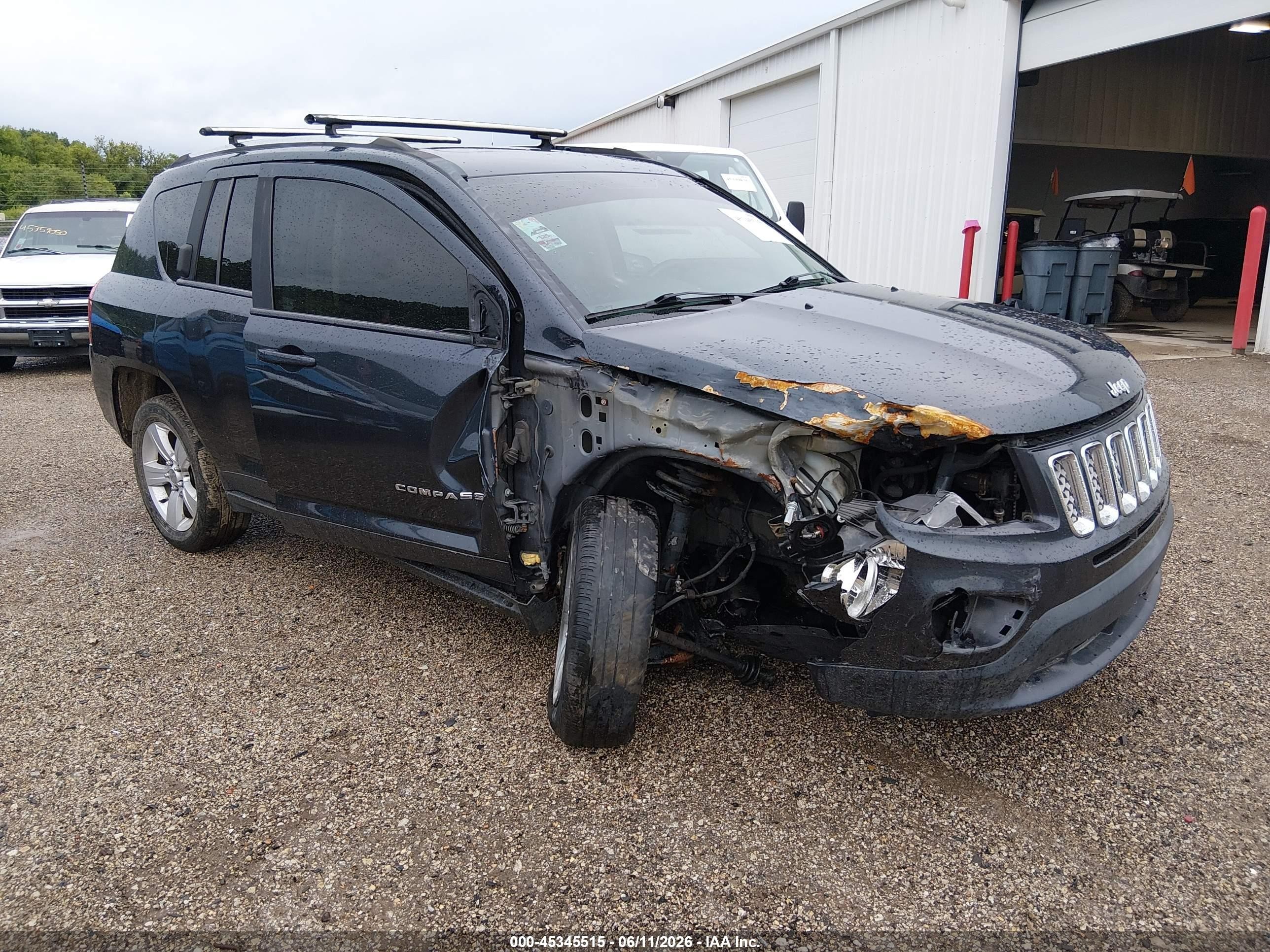2014 Jeep Compass Latitude Gray vin: 1C4NJDEB5ED673693