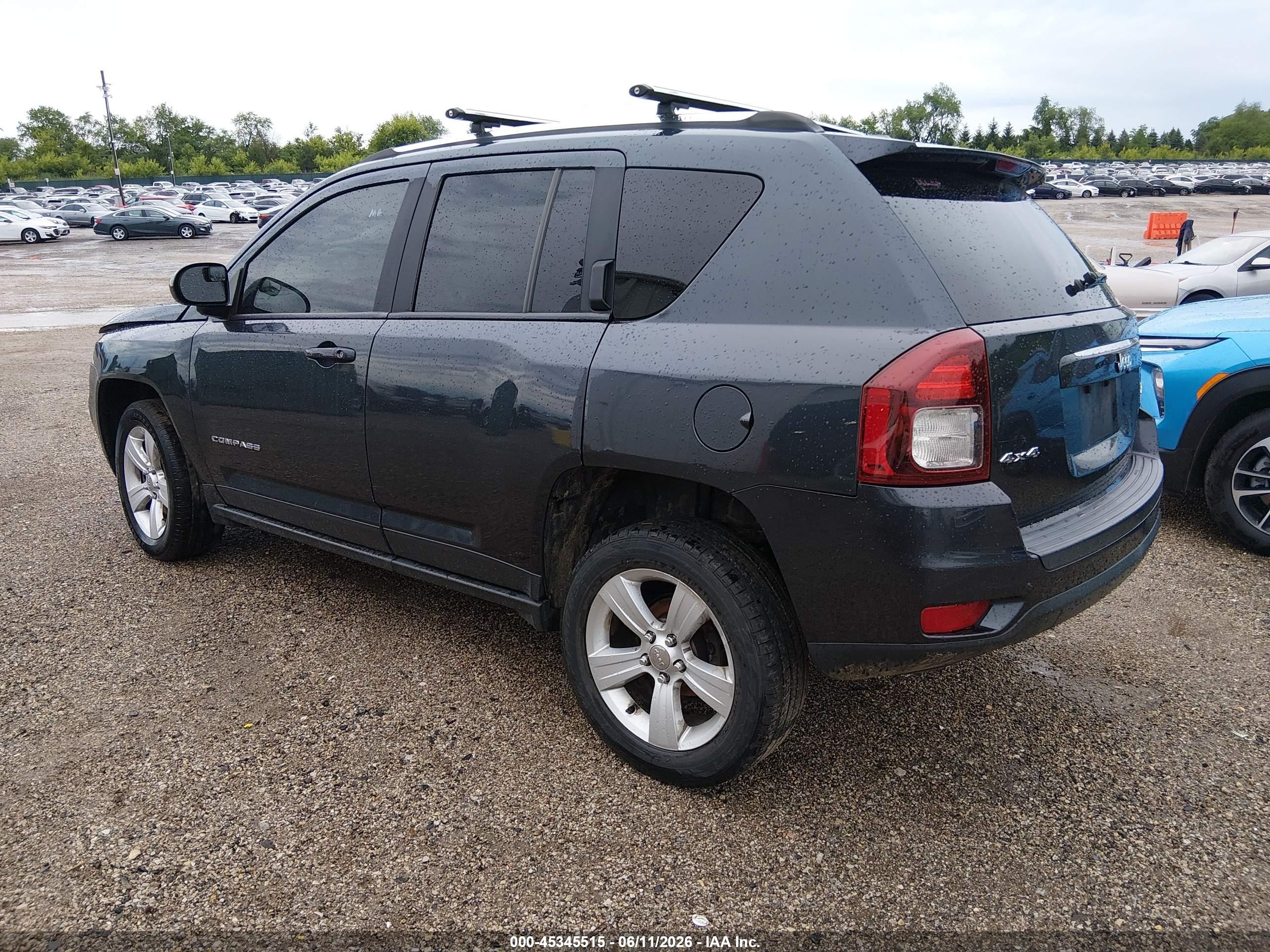 2014 Jeep Compass Latitude Gray vin: 1C4NJDEB5ED673693