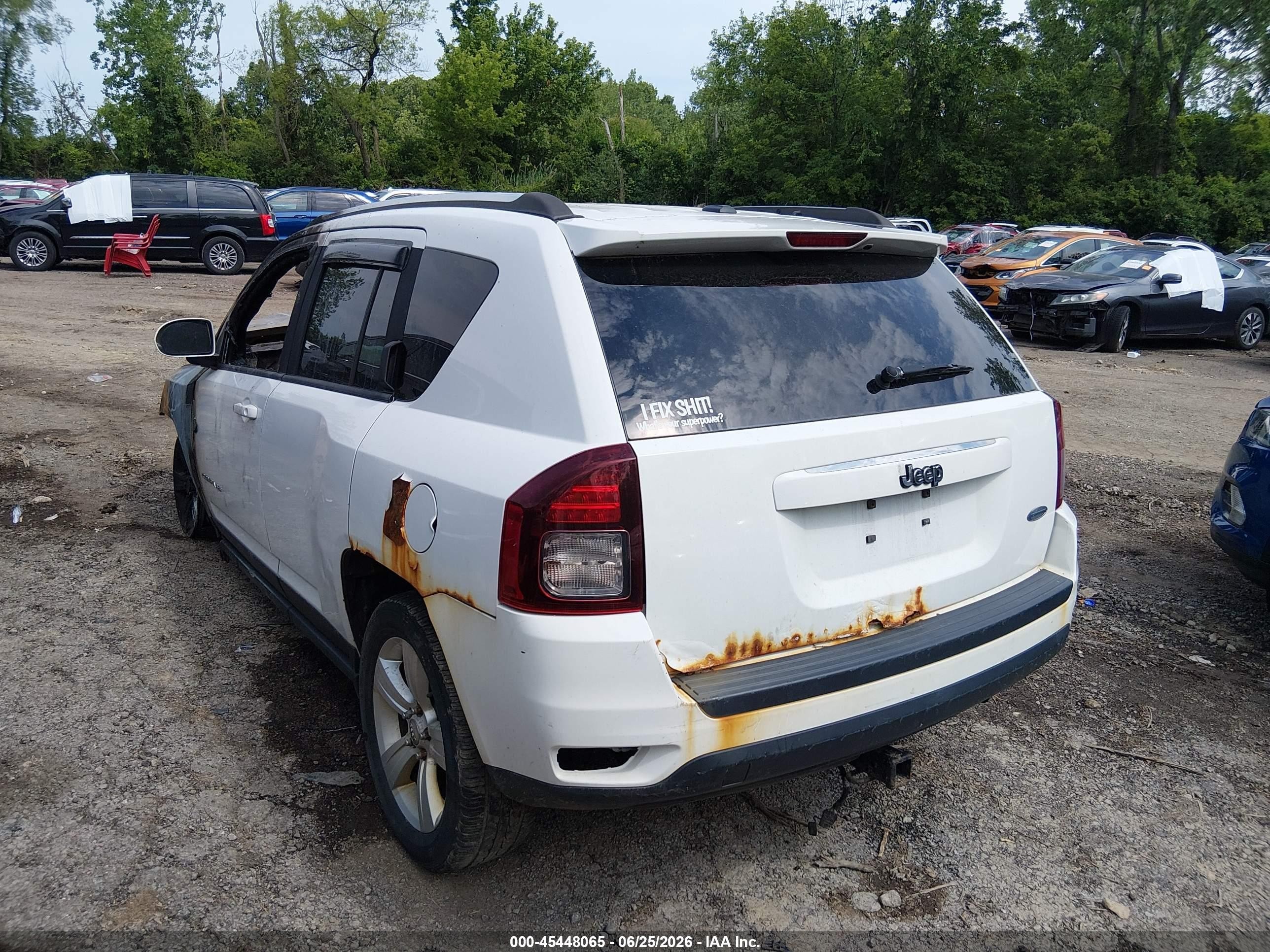 2014 Jeep Compass Latitude White vin: 1C4NJDEB5ED884764