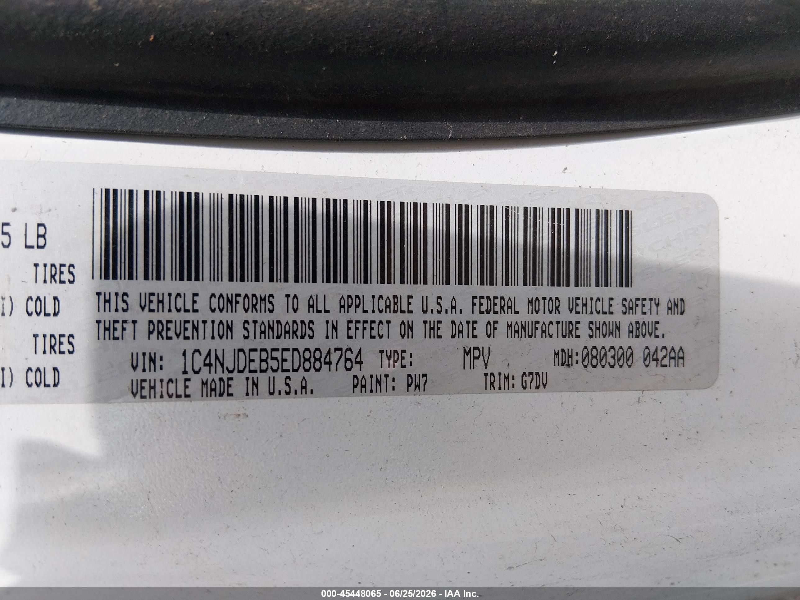 2014 Jeep Compass Latitude White vin: 1C4NJDEB5ED884764