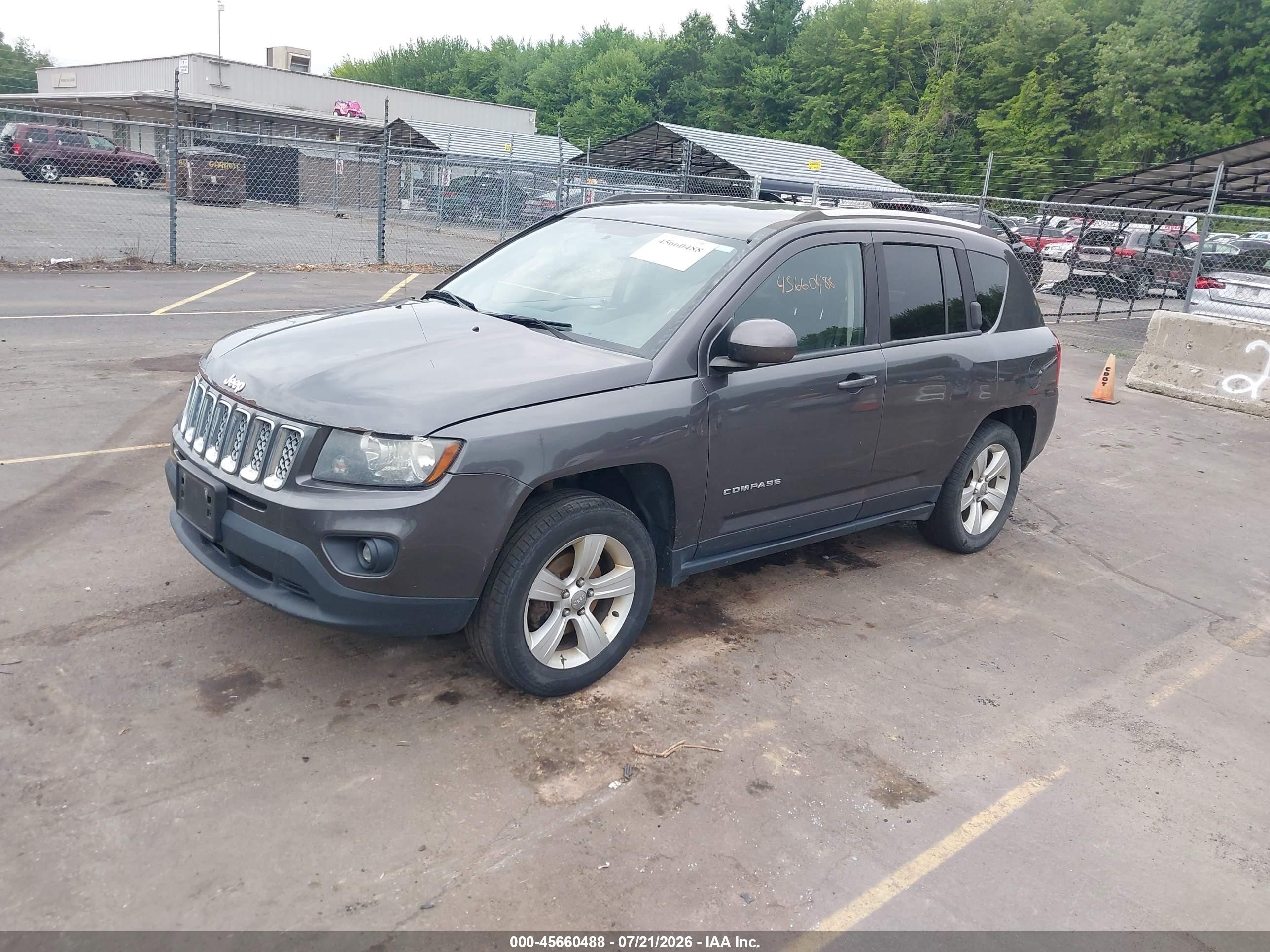 2014 Jeep Compass Latitude Gray vin: 1C4NJDEB5ED908318