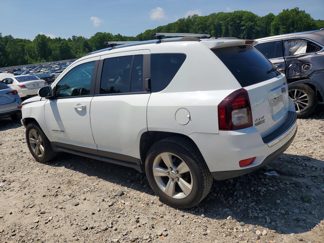 2015 Jeep Compass Latitude Белый vin: 1C4NJDEB5FD395976