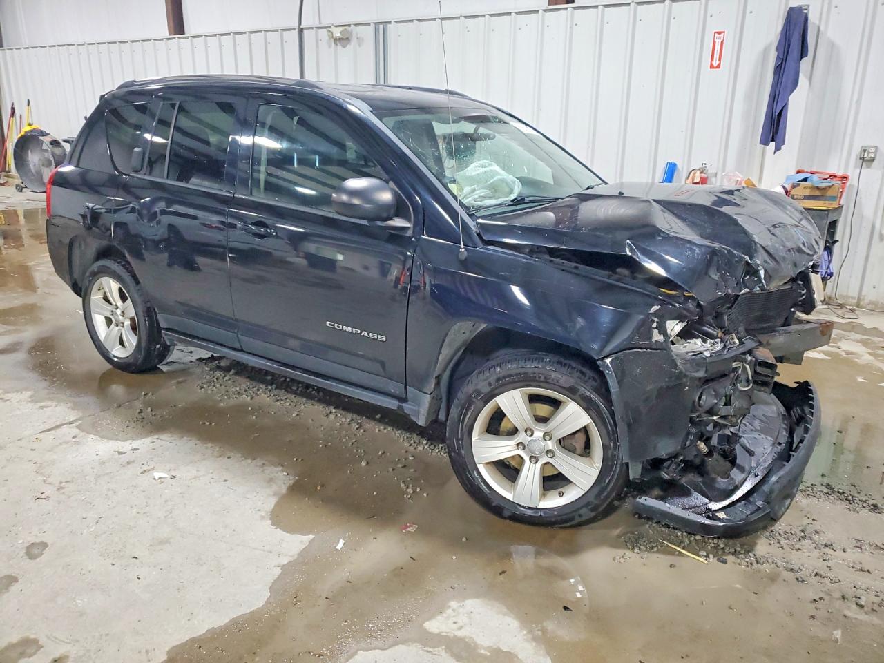 2012 Jeep Compass Latitude Black vin: 1C4NJDEB6CD511116