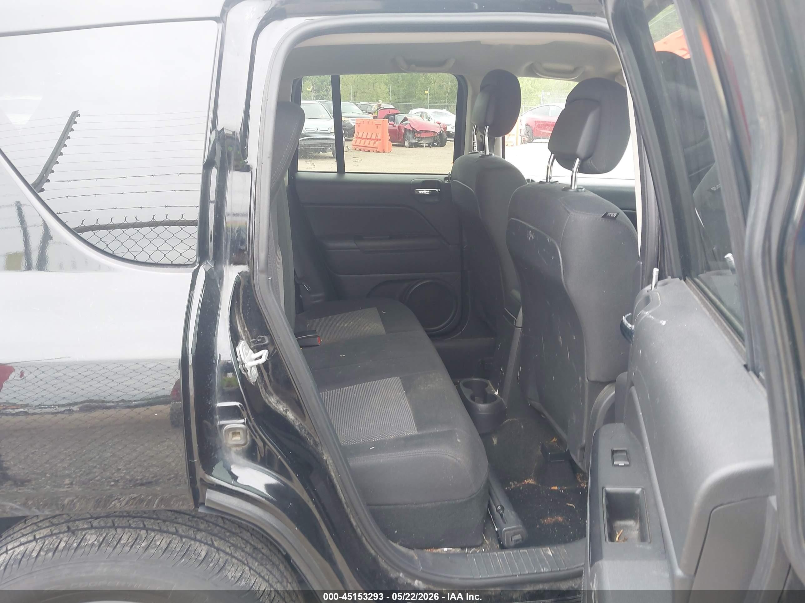 2012 Jeep Compass Latitude Black vin: 1C4NJDEB6CD650386