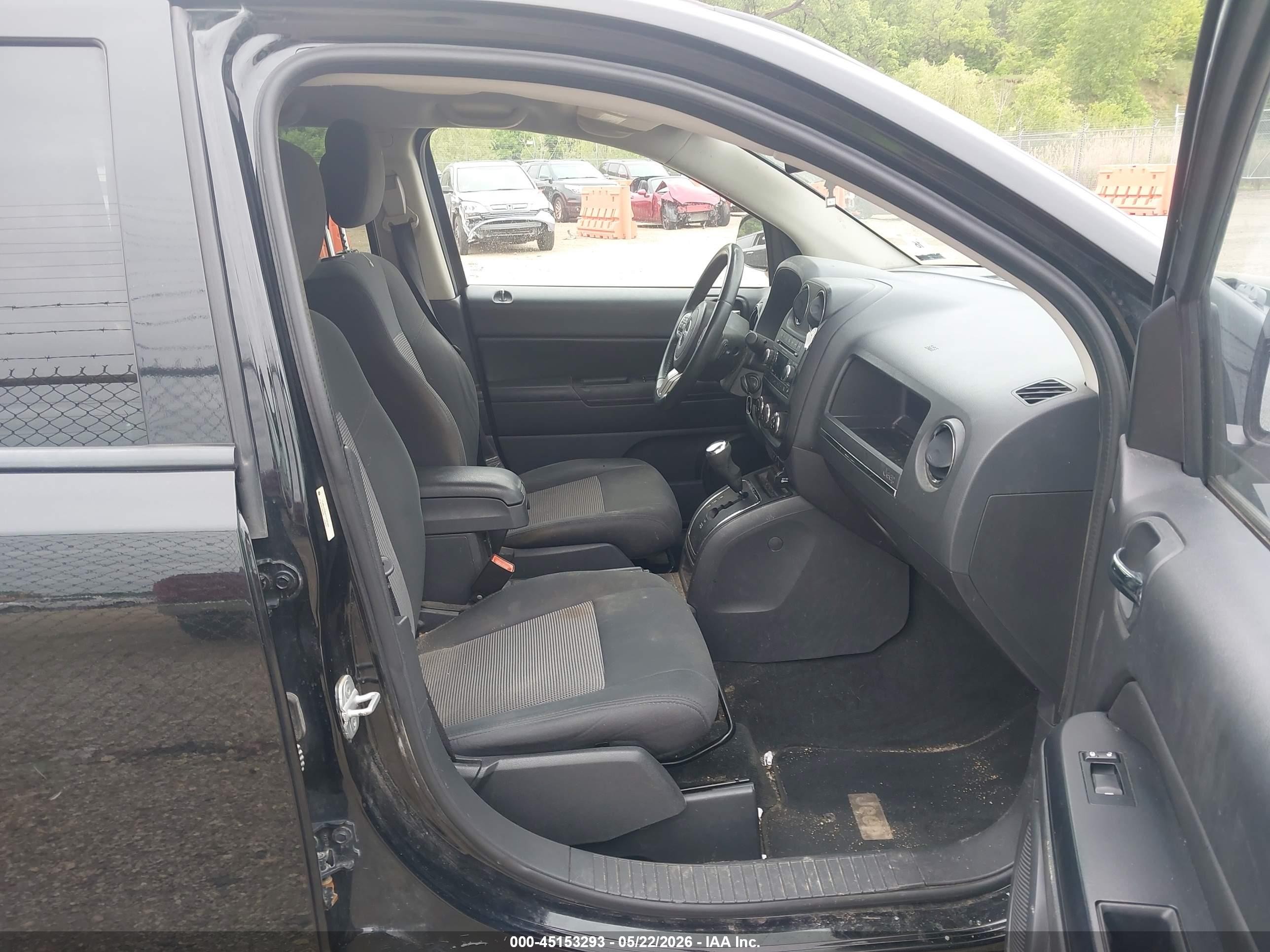 2012 Jeep Compass Latitude Black vin: 1C4NJDEB6CD650386