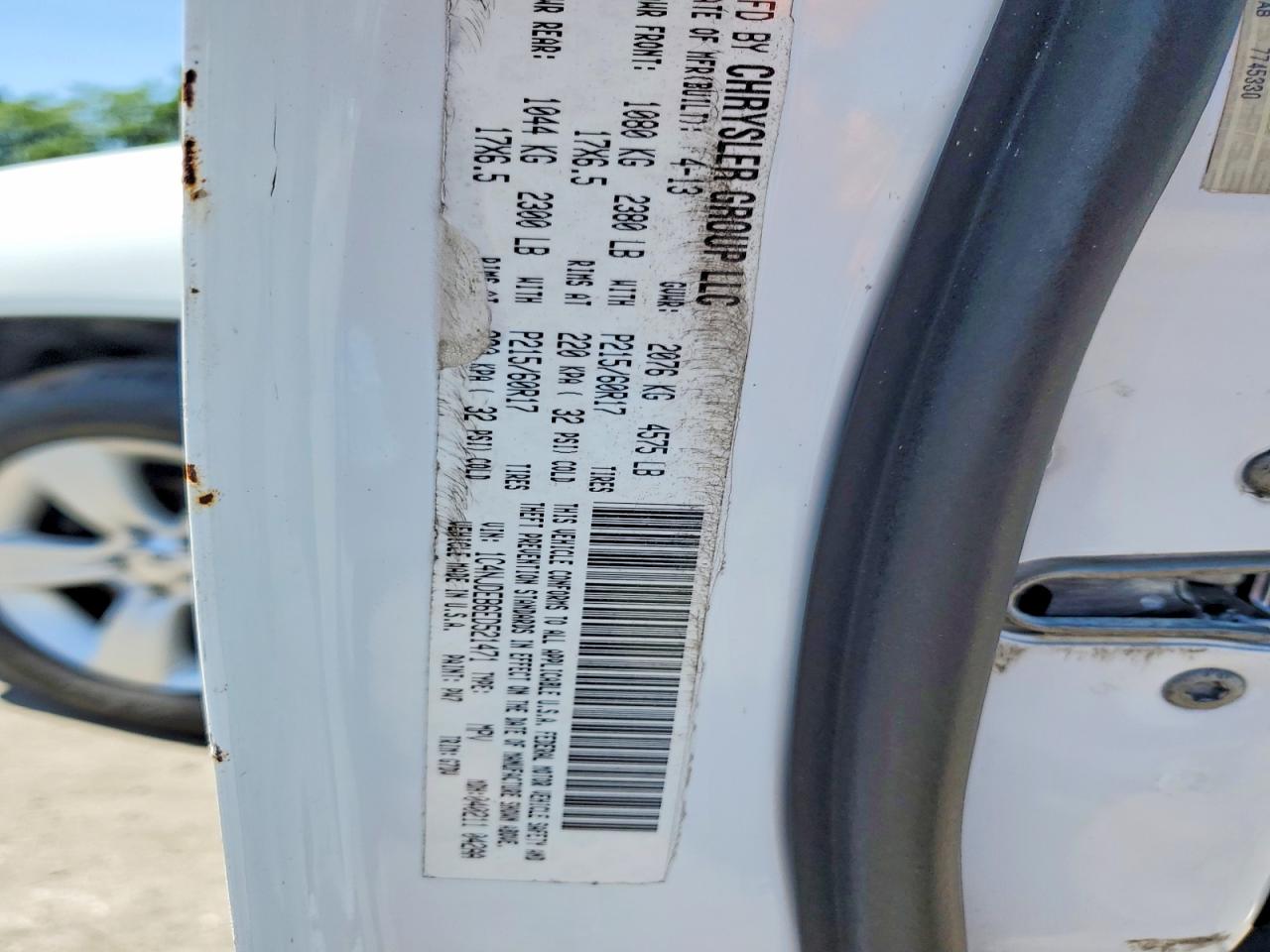 2014 Jeep Compass Latitude White vin: 1C4NJDEB6ED521471