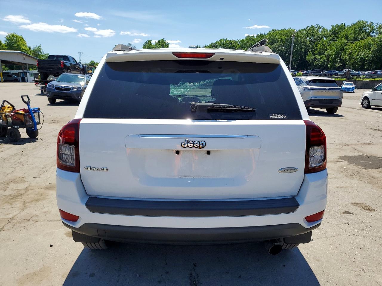 2014 Jeep Compass Latitude White vin: 1C4NJDEB6ED521471