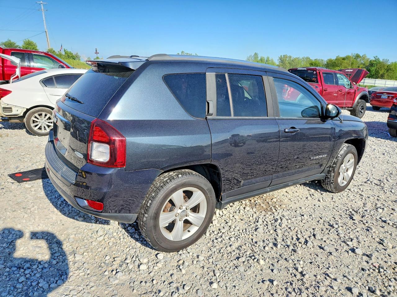 2014 Jeep Compass Latitude Черный vin: 1C4NJDEB6ED530476