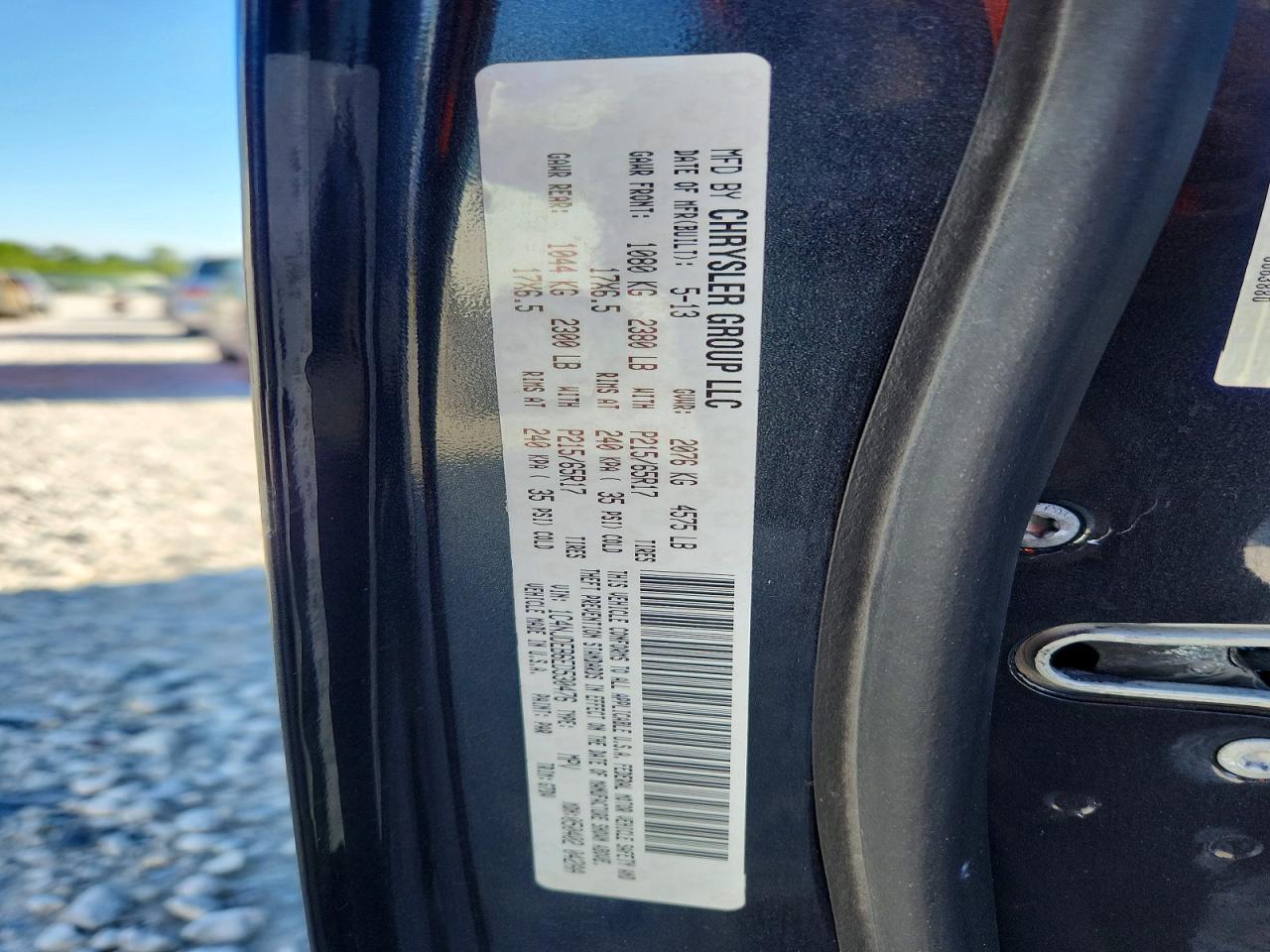 2014 Jeep Compass Latitude Черный vin: 1C4NJDEB6ED530476