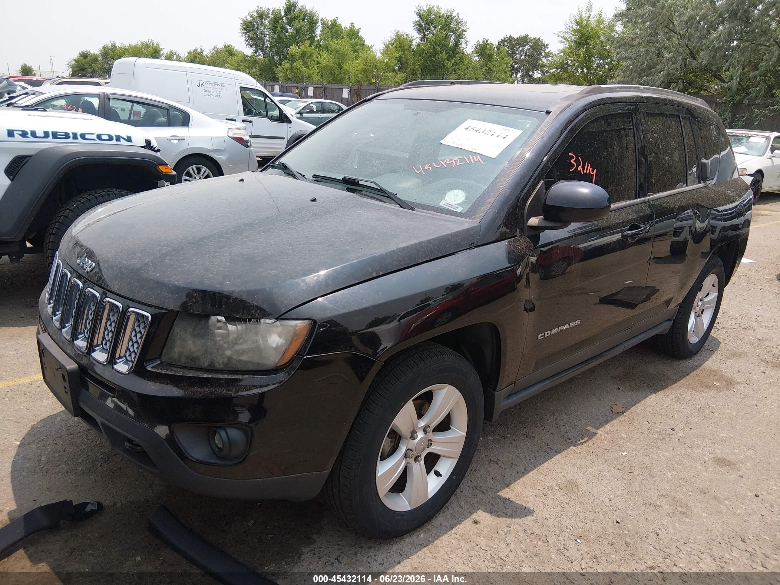 2014 Jeep Compass Latitude Black vin: 1C4NJDEB6ED698103