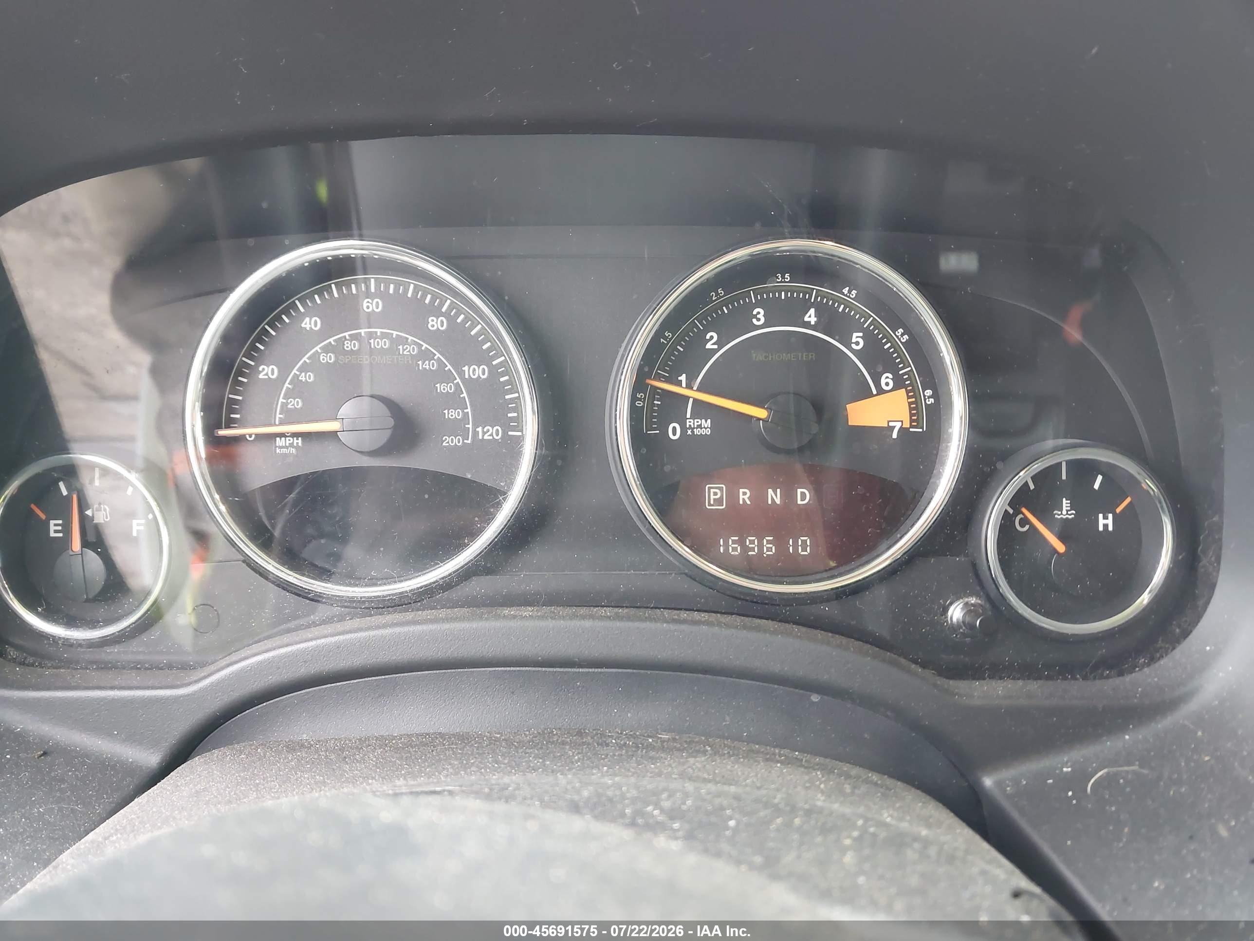 2014 Jeep Compass Latitude Белый vin: 1C4NJDEB6ED847111