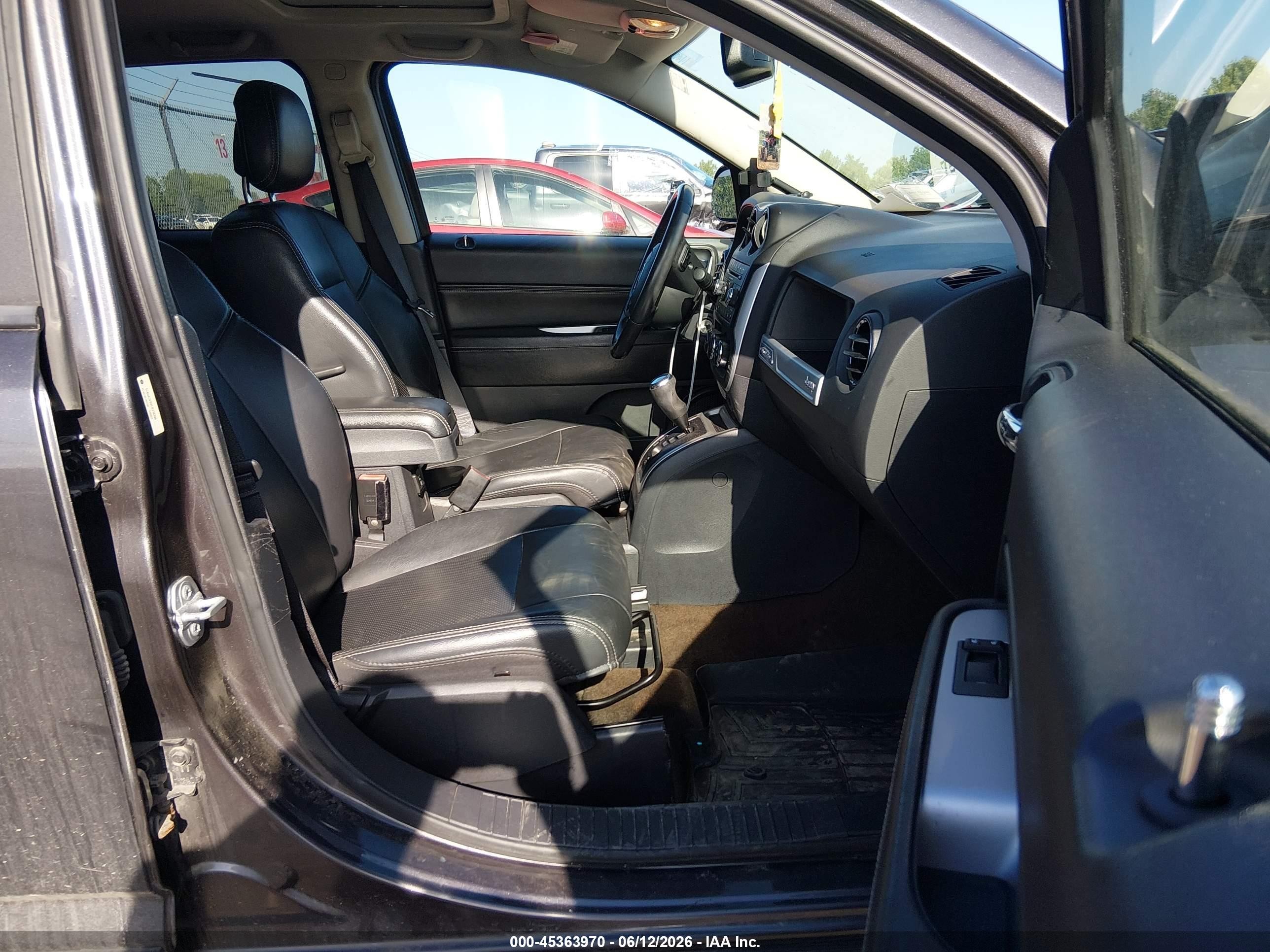 2015 Jeep Compass High Altitude Edition Gray vin: 1C4NJDEB6FD218398