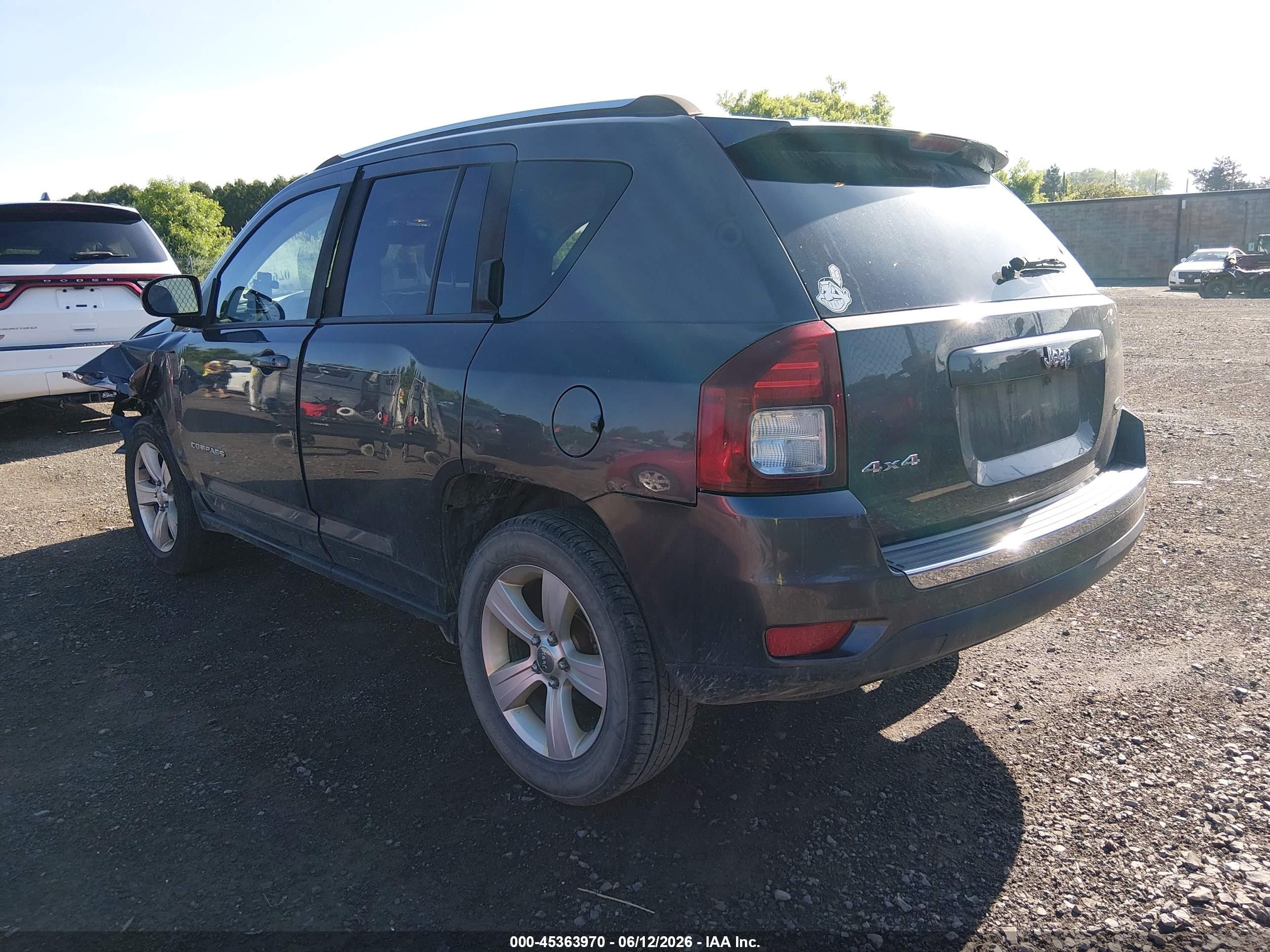 2015 Jeep Compass High Altitude Edition Gray vin: 1C4NJDEB6FD218398