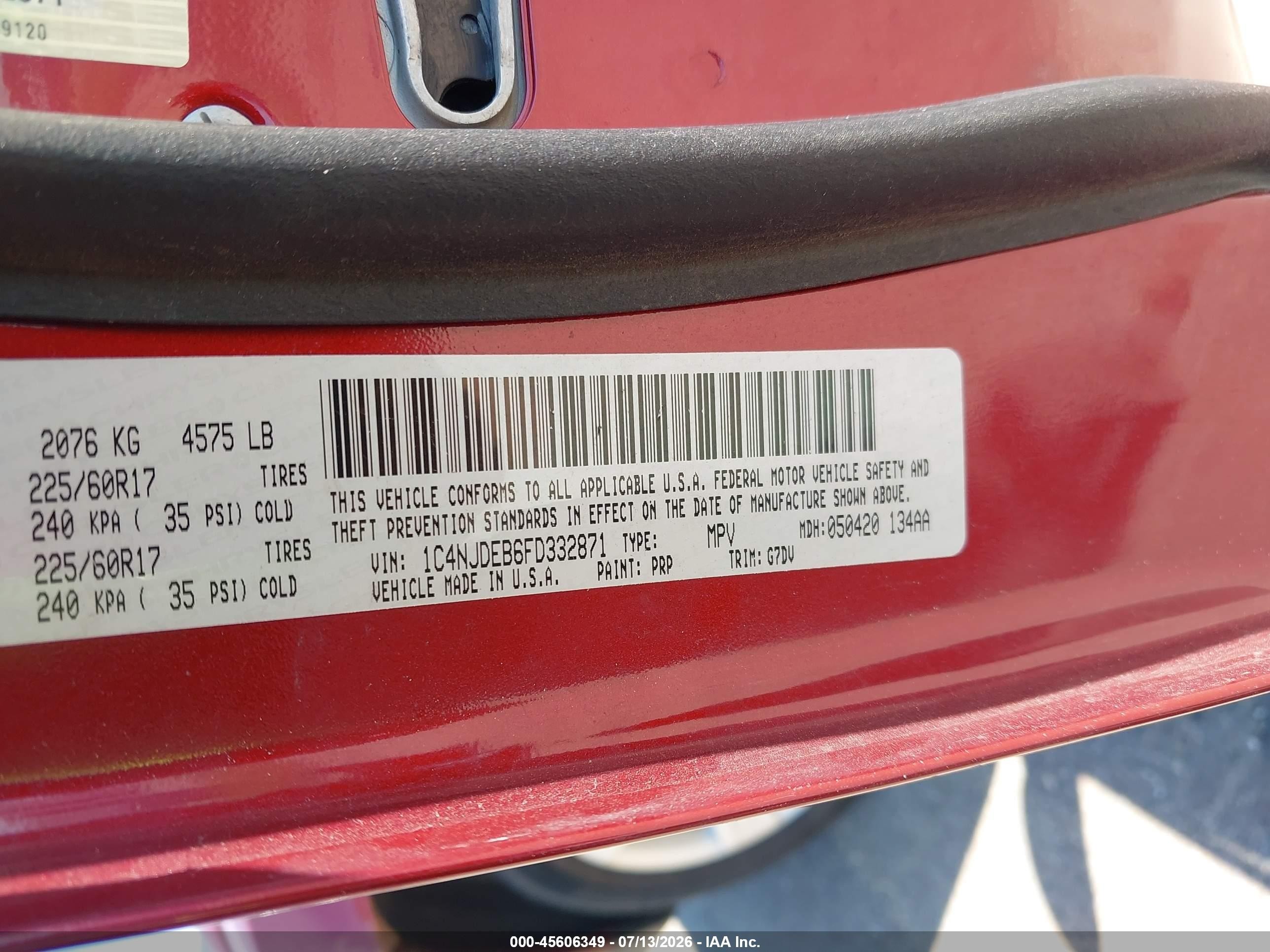 2015 Jeep Compass Latitude Red vin: 1C4NJDEB6FD332871