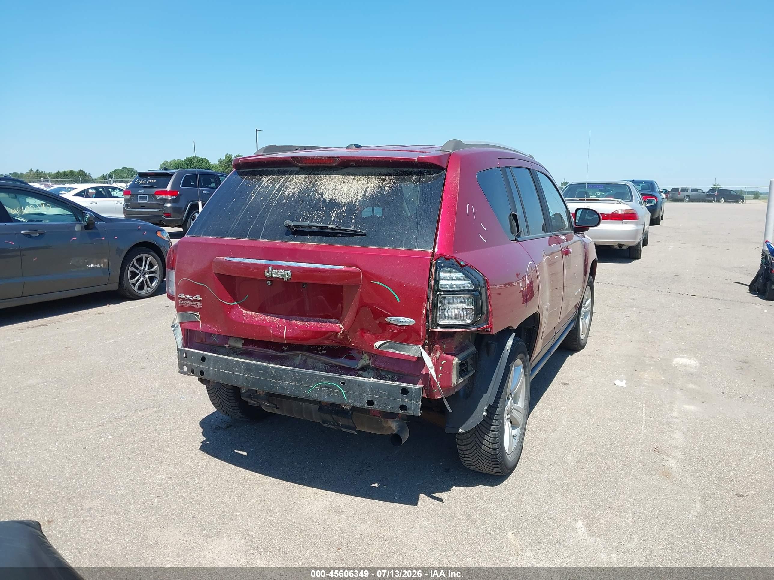 2015 Jeep Compass Latitude Red vin: 1C4NJDEB6FD332871
