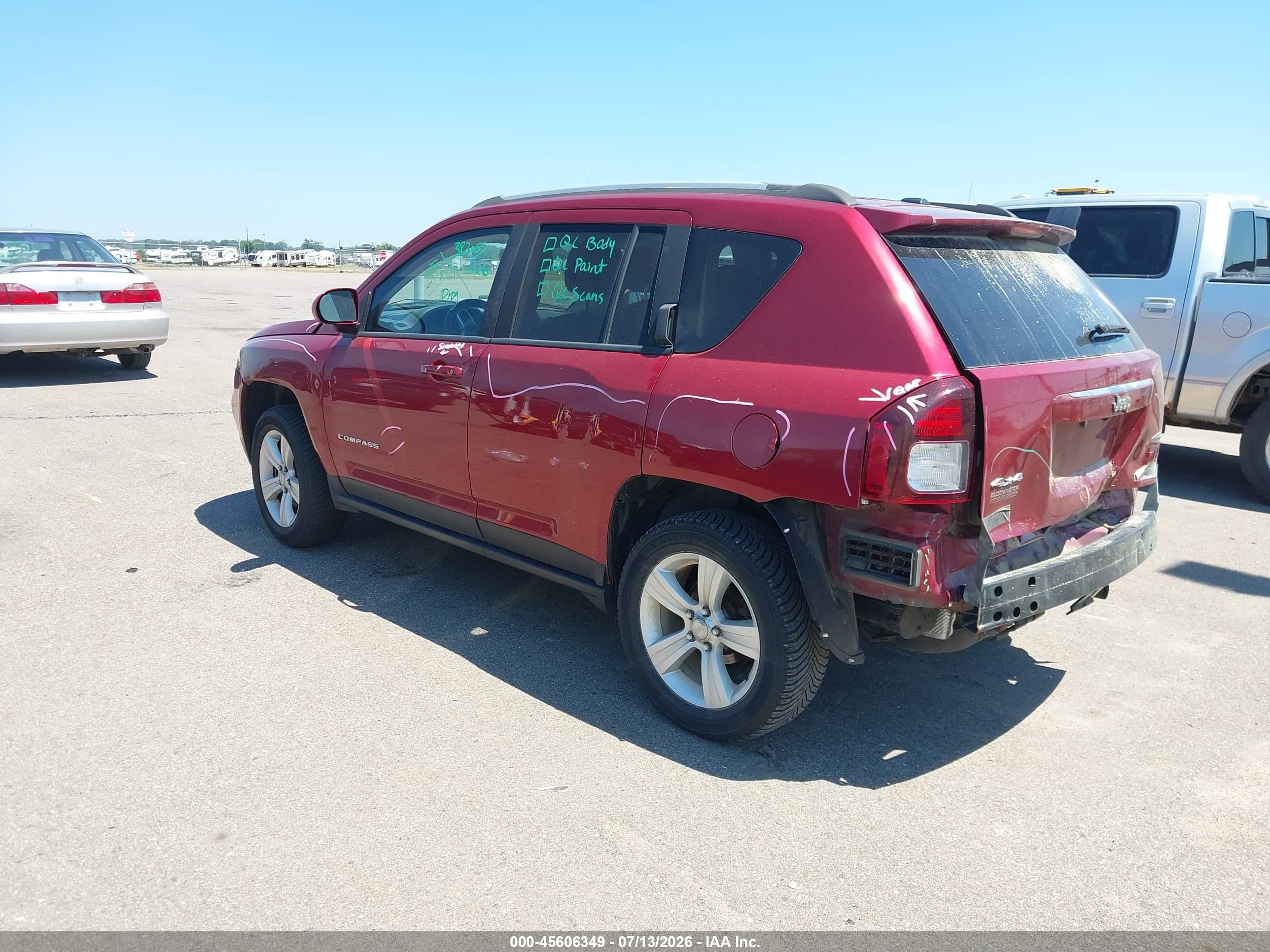 2015 Jeep Compass Latitude Red vin: 1C4NJDEB6FD332871