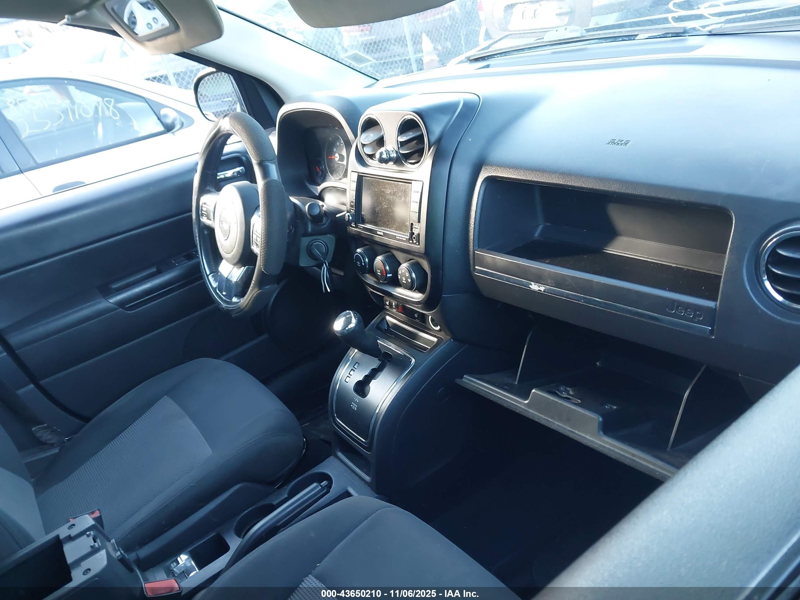 2012 Jeep Compass Latitude Blue vin: 1C4NJDEB7CD577528