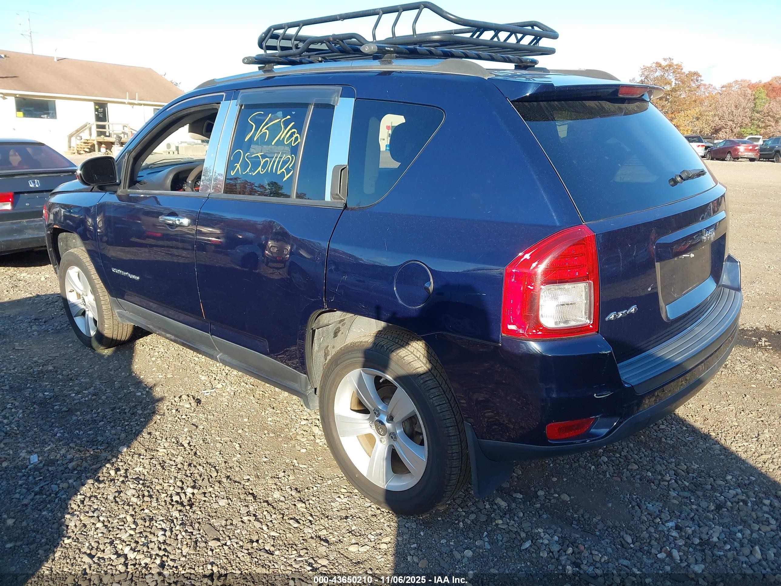 2012 Jeep Compass Latitude Blue vin: 1C4NJDEB7CD577528