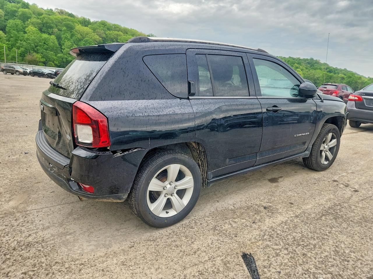 2014 Jeep Compass Latitude Black vin: 1C4NJDEB7ED501407