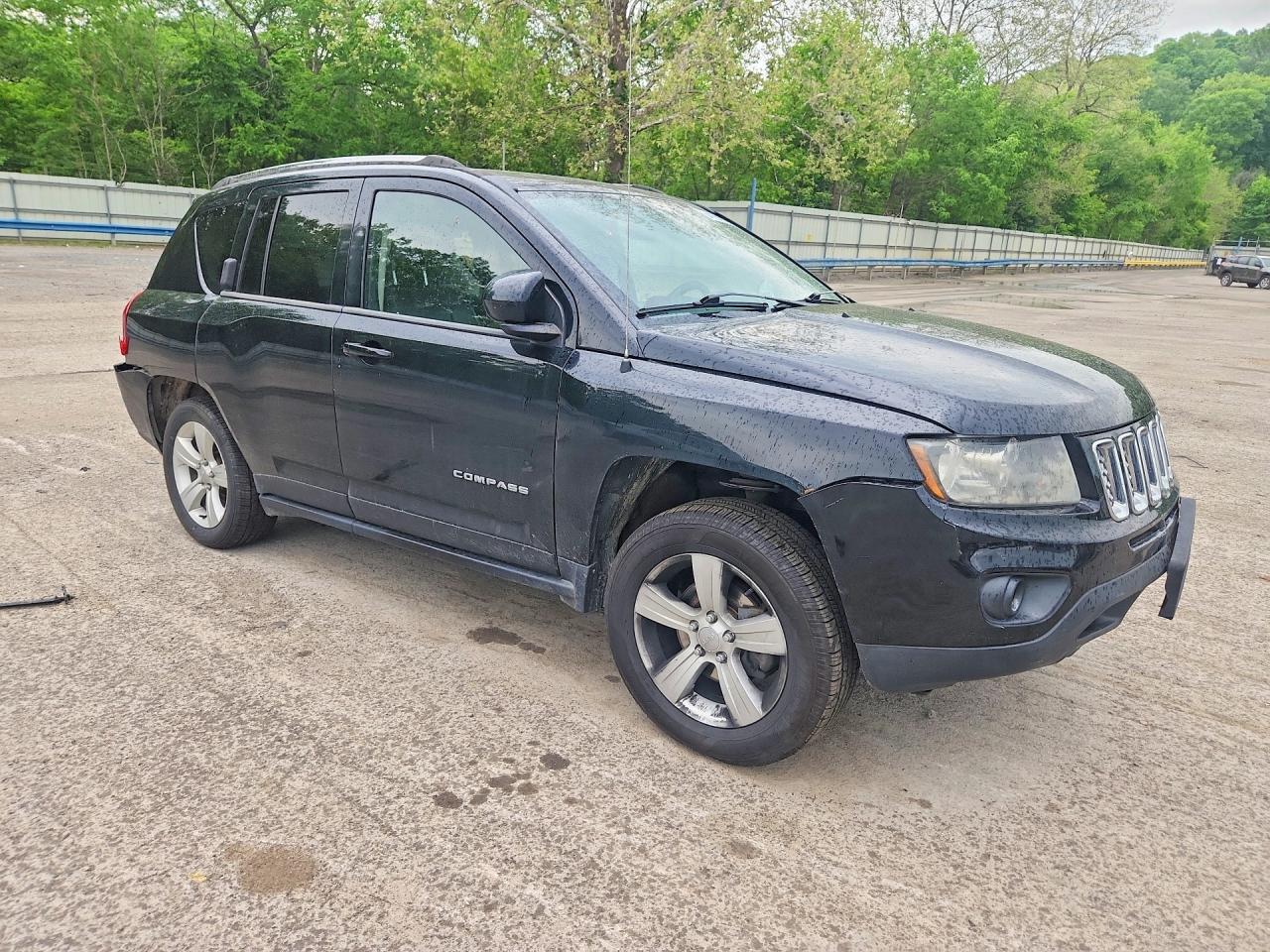 2014 Jeep Compass Latitude Black vin: 1C4NJDEB7ED501407