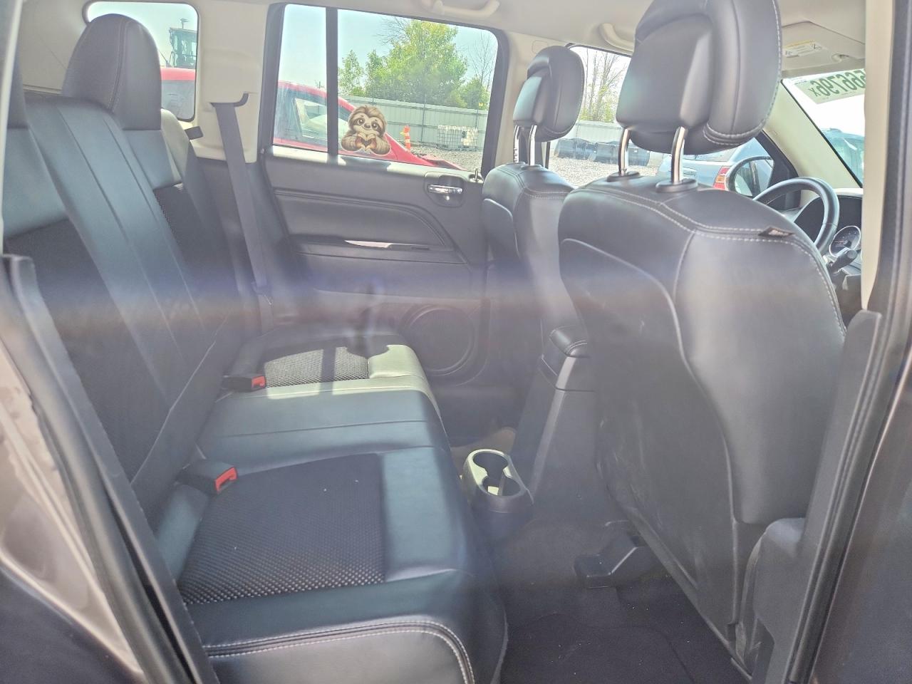 2014 Jeep Compass Latitude Серый vin: 1C4NJDEB7ED759877