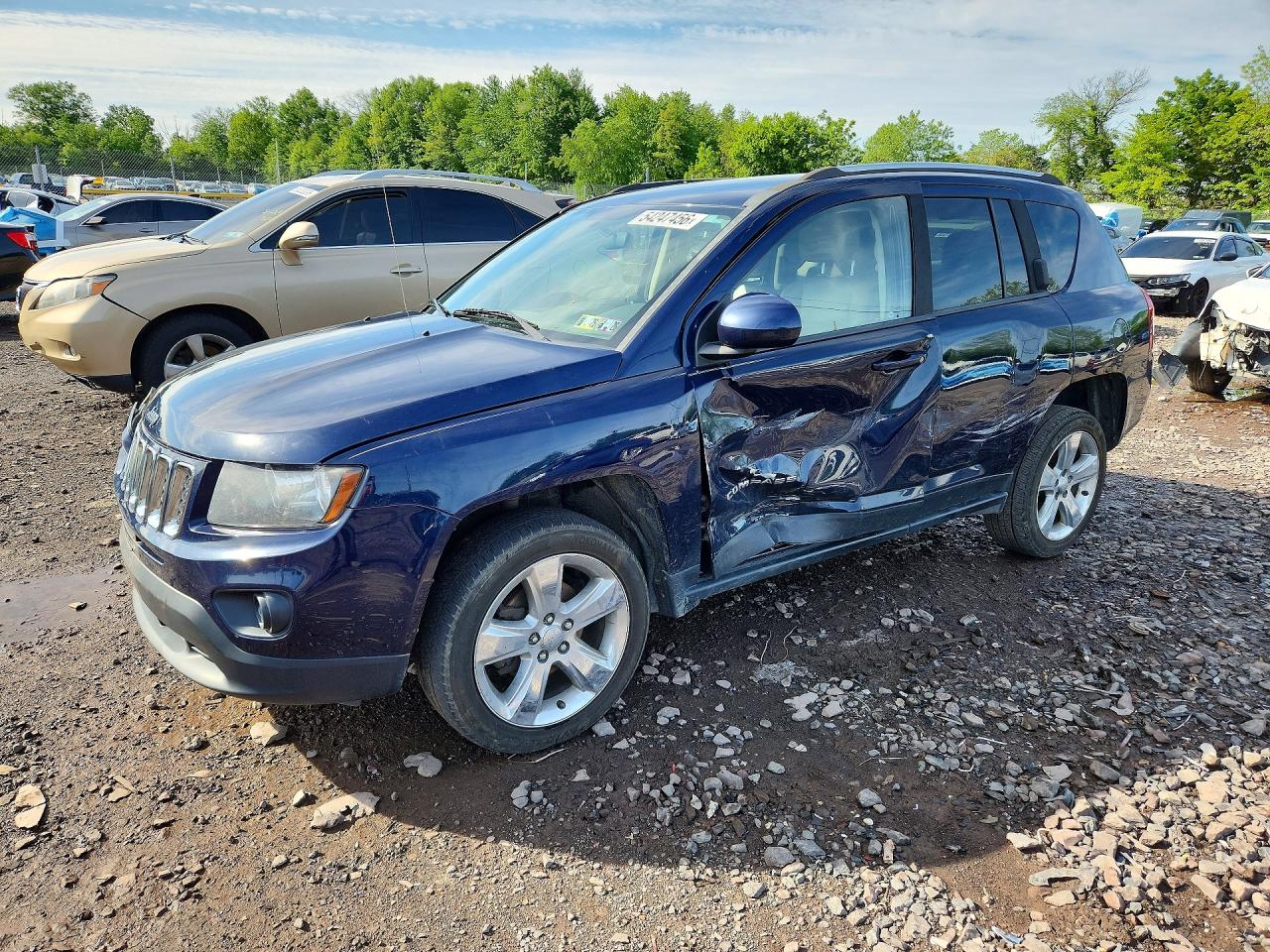 2014 Jeep Compass Latitude Синий vin: 1C4NJDEB7ED886385