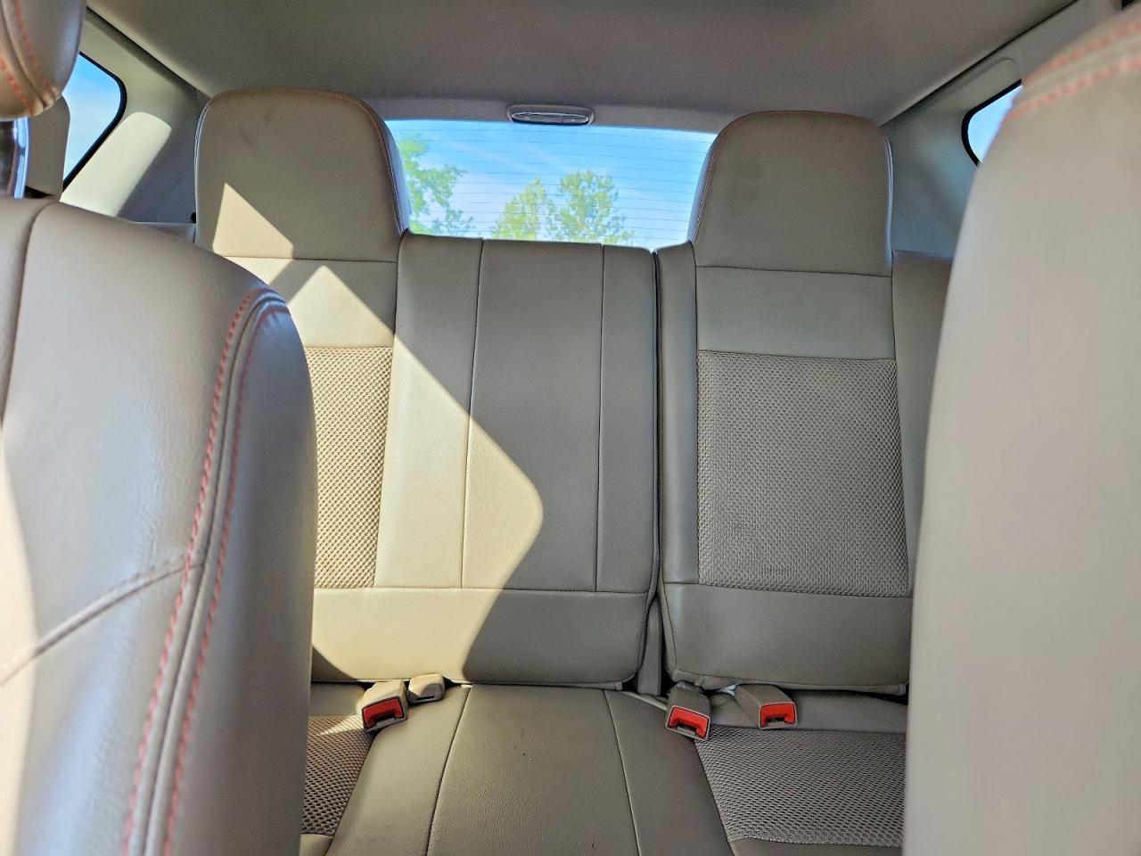 2014 Jeep Compass Latitude Blue vin: 1C4NJDEB7ED886385