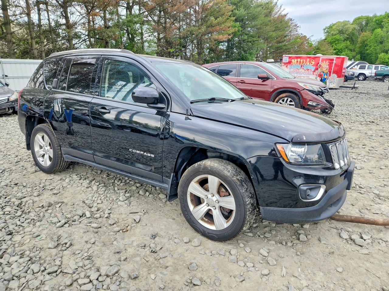 2015 Jeep Compass Latitude Черный vin: 1C4NJDEB7FD114230