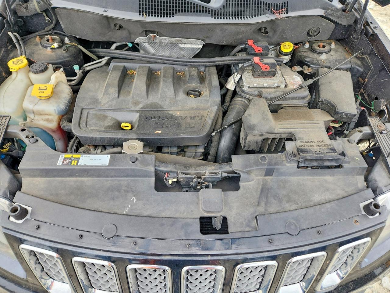 2015 Jeep Compass Latitude Черный vin: 1C4NJDEB7FD114230