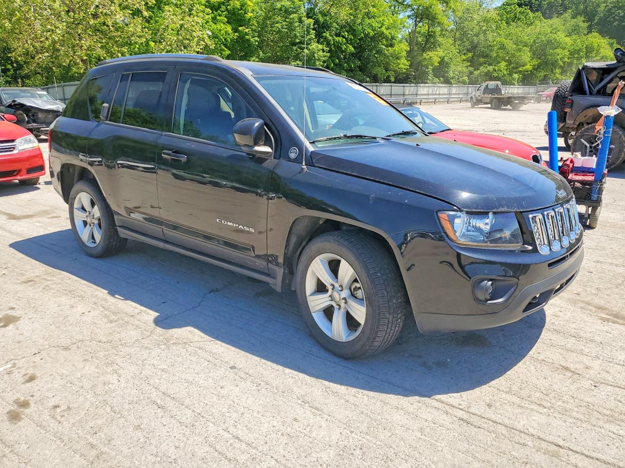 2015 Jeep Compass Latitude Black vin: 1C4NJDEB7FD136065