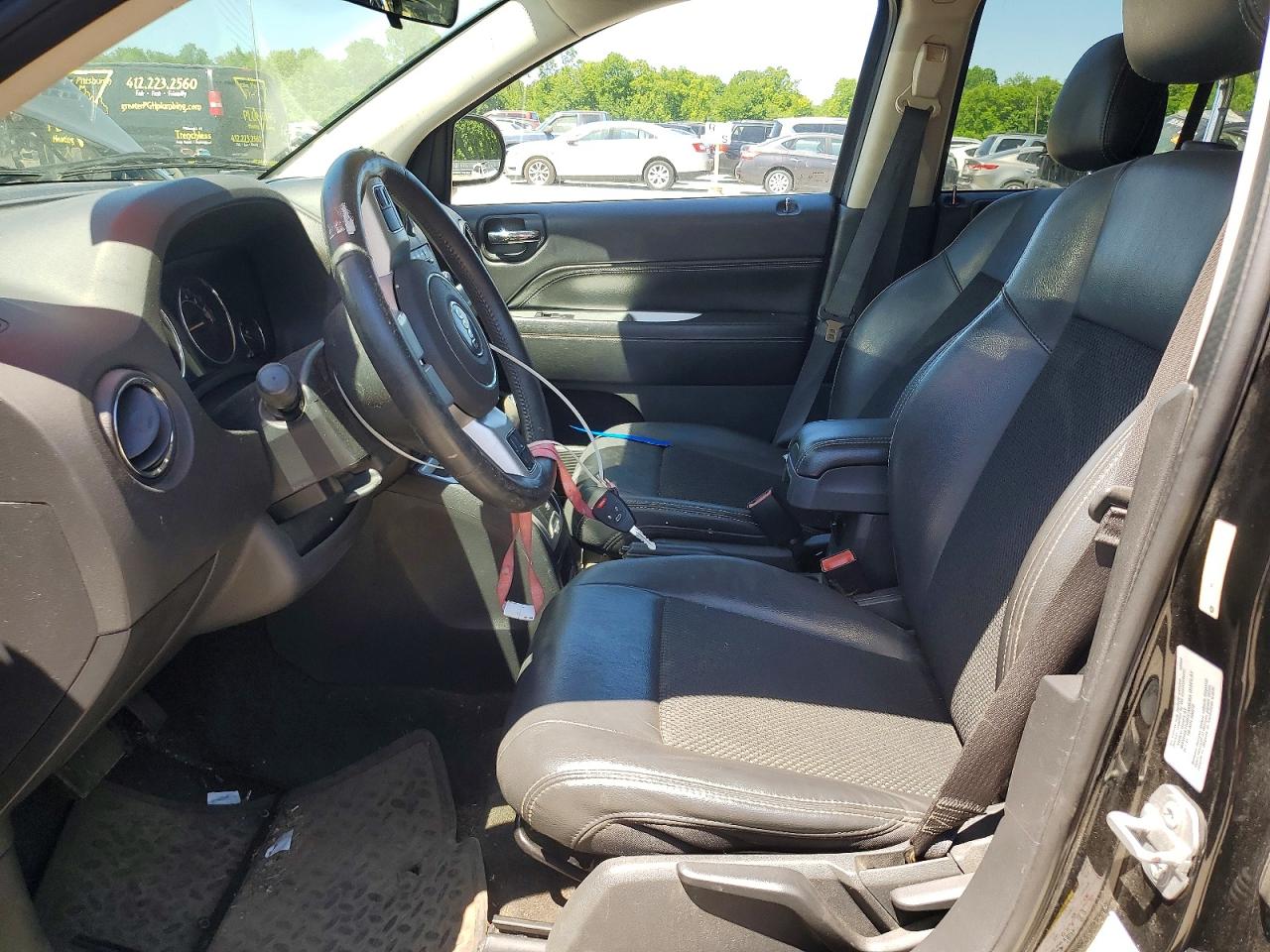 2015 Jeep Compass Latitude Black vin: 1C4NJDEB7FD136065