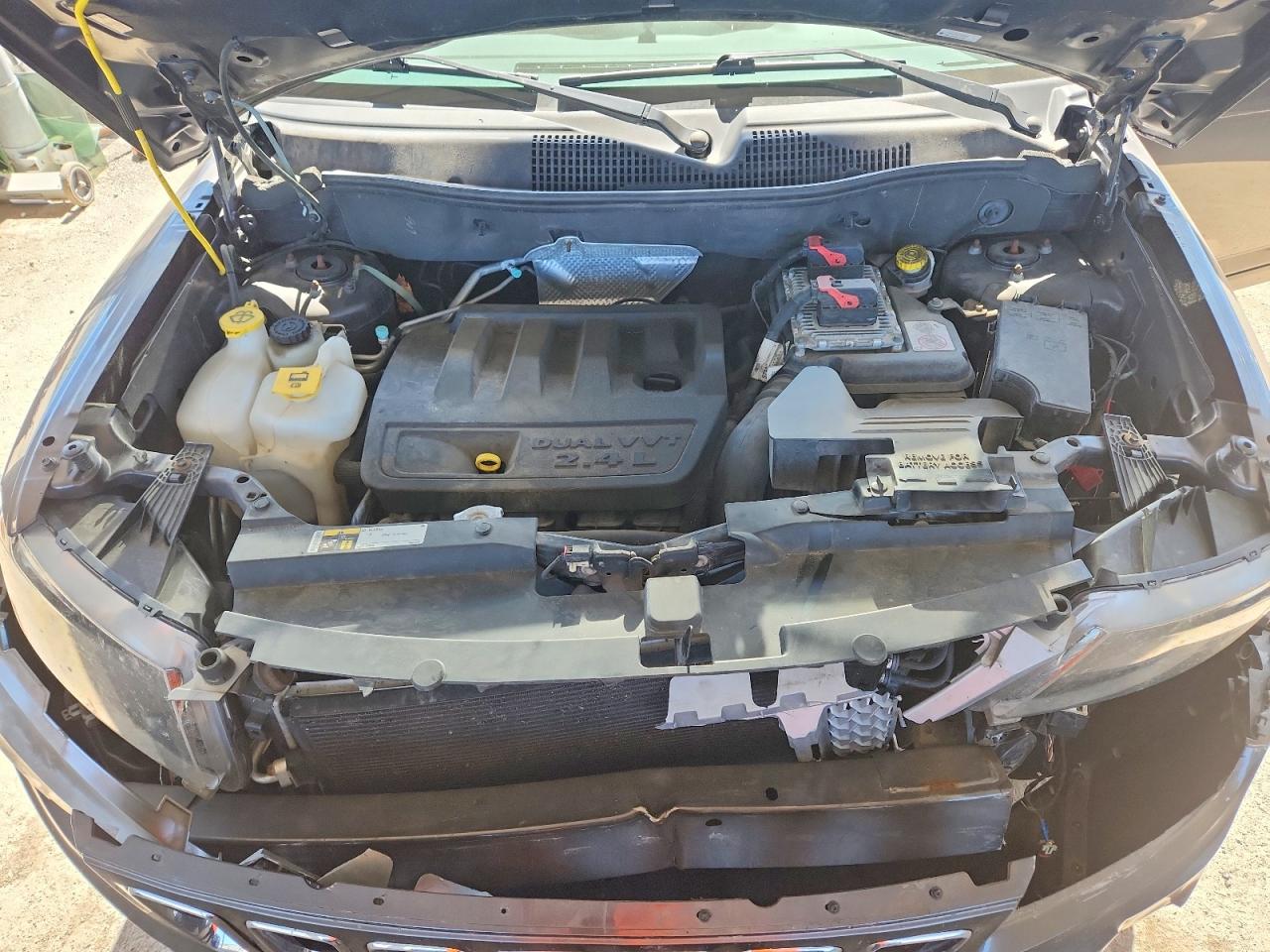 2015 Jeep Compass Latitude Серый vin: 1C4NJDEB7FD245996
