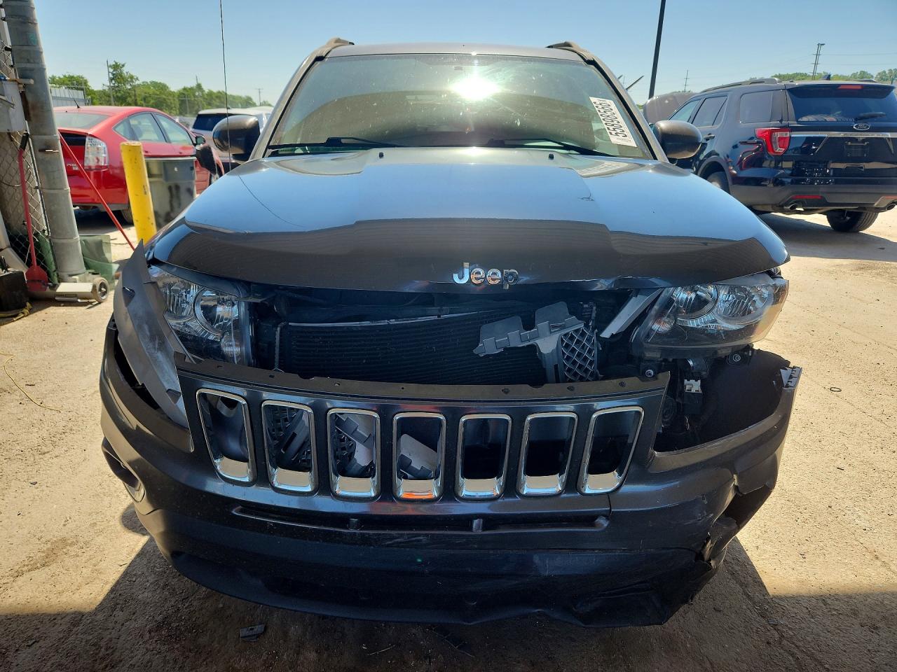 2015 Jeep Compass Latitude Серый vin: 1C4NJDEB7FD245996