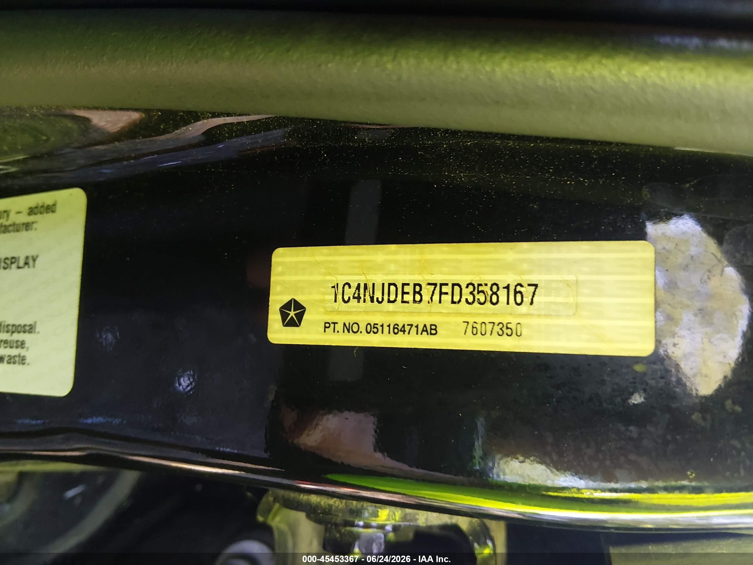 2015 Jeep Compass Latitude Black vin: 1C4NJDEB7FD358167